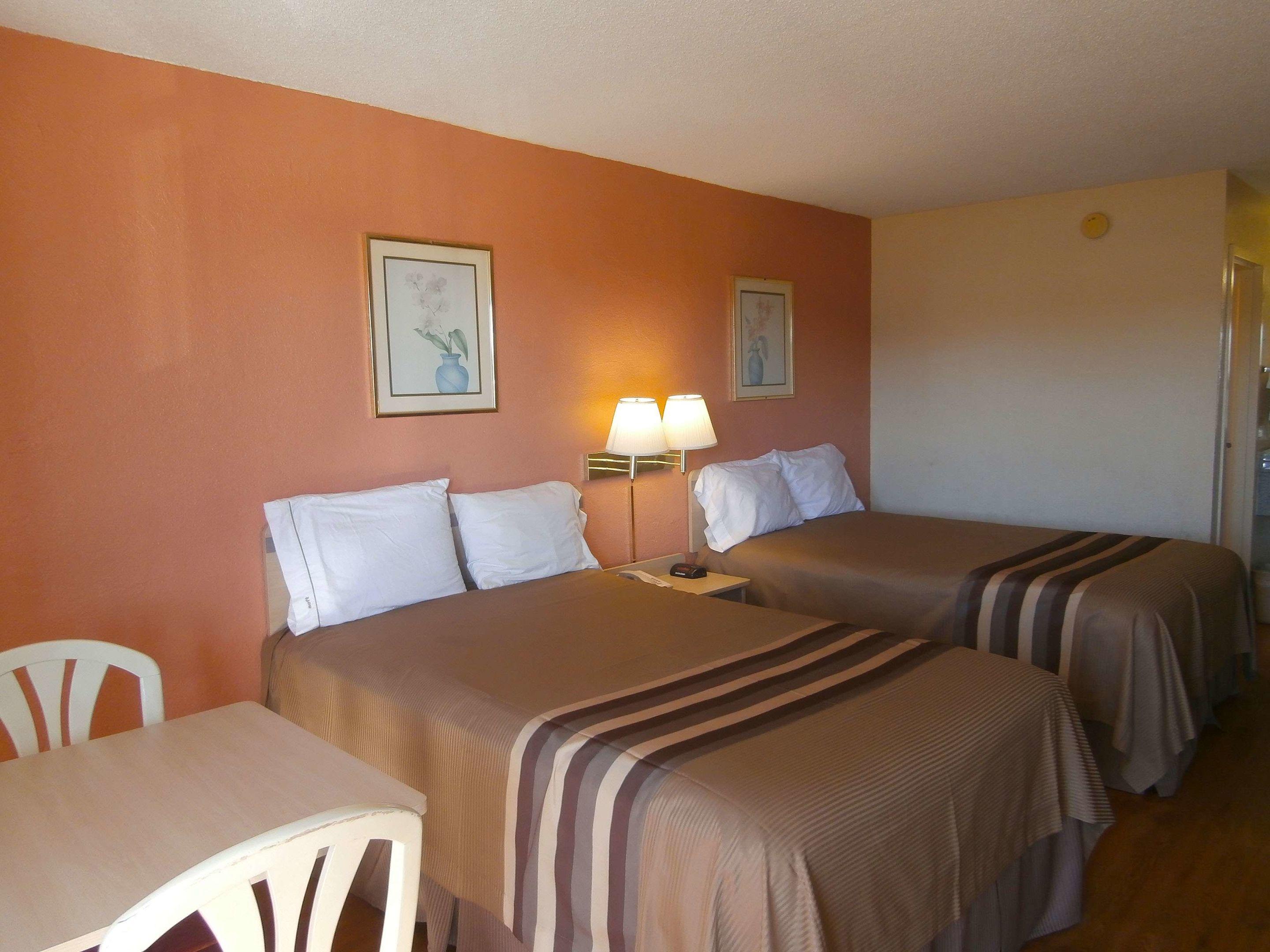 Americas Best Value Inn - Tucker — photo 5