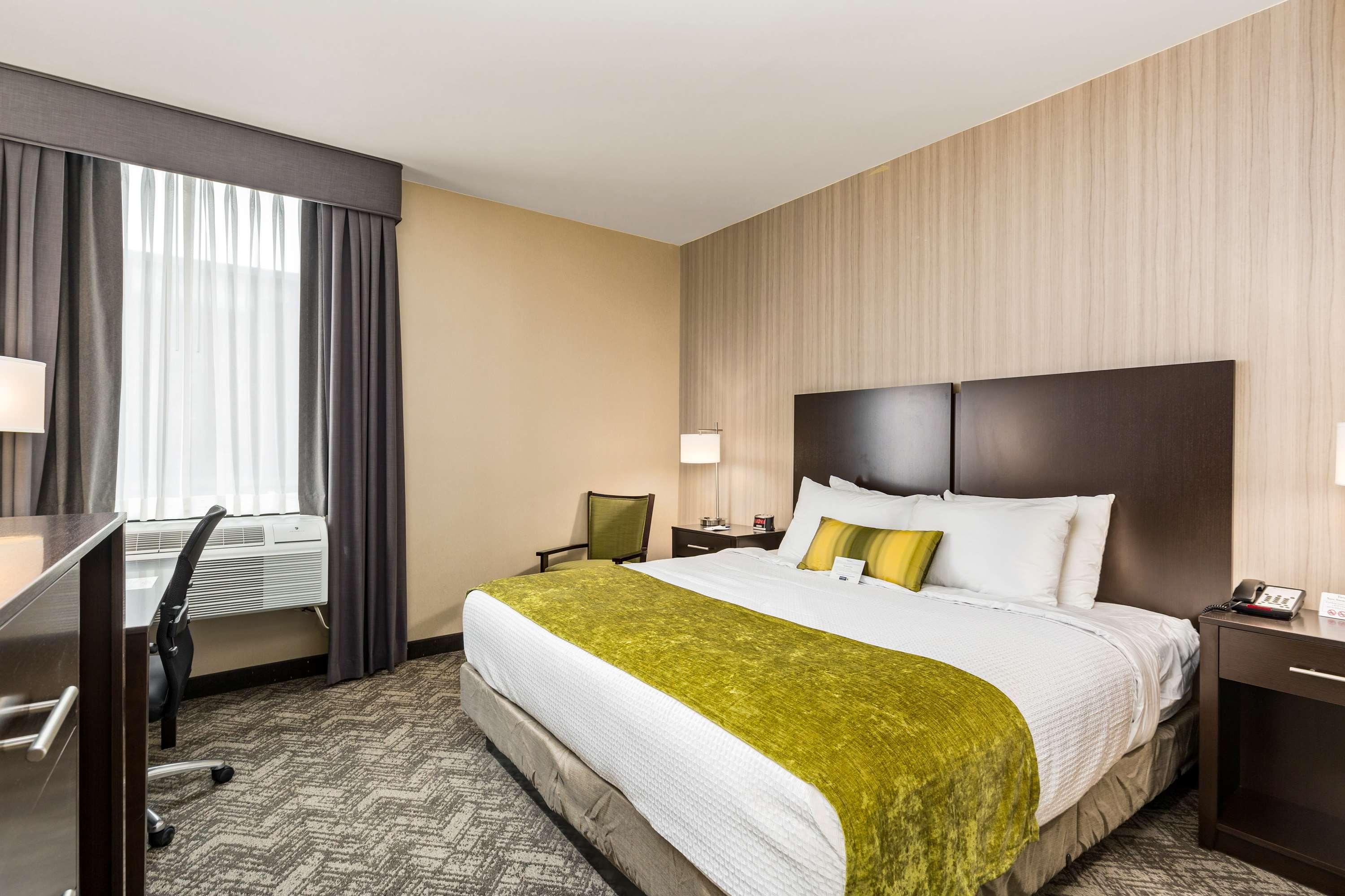 Best Western Plus Philadelphia-Pennsauken Hotel — photo 4