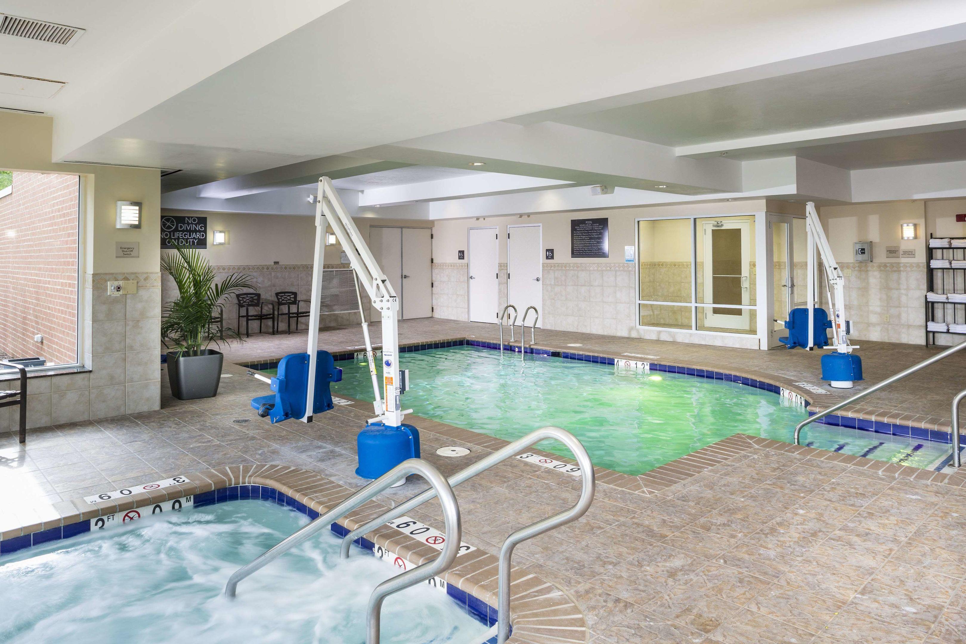 Hilton Garden Inn Hampton Coliseum Central — photo 4