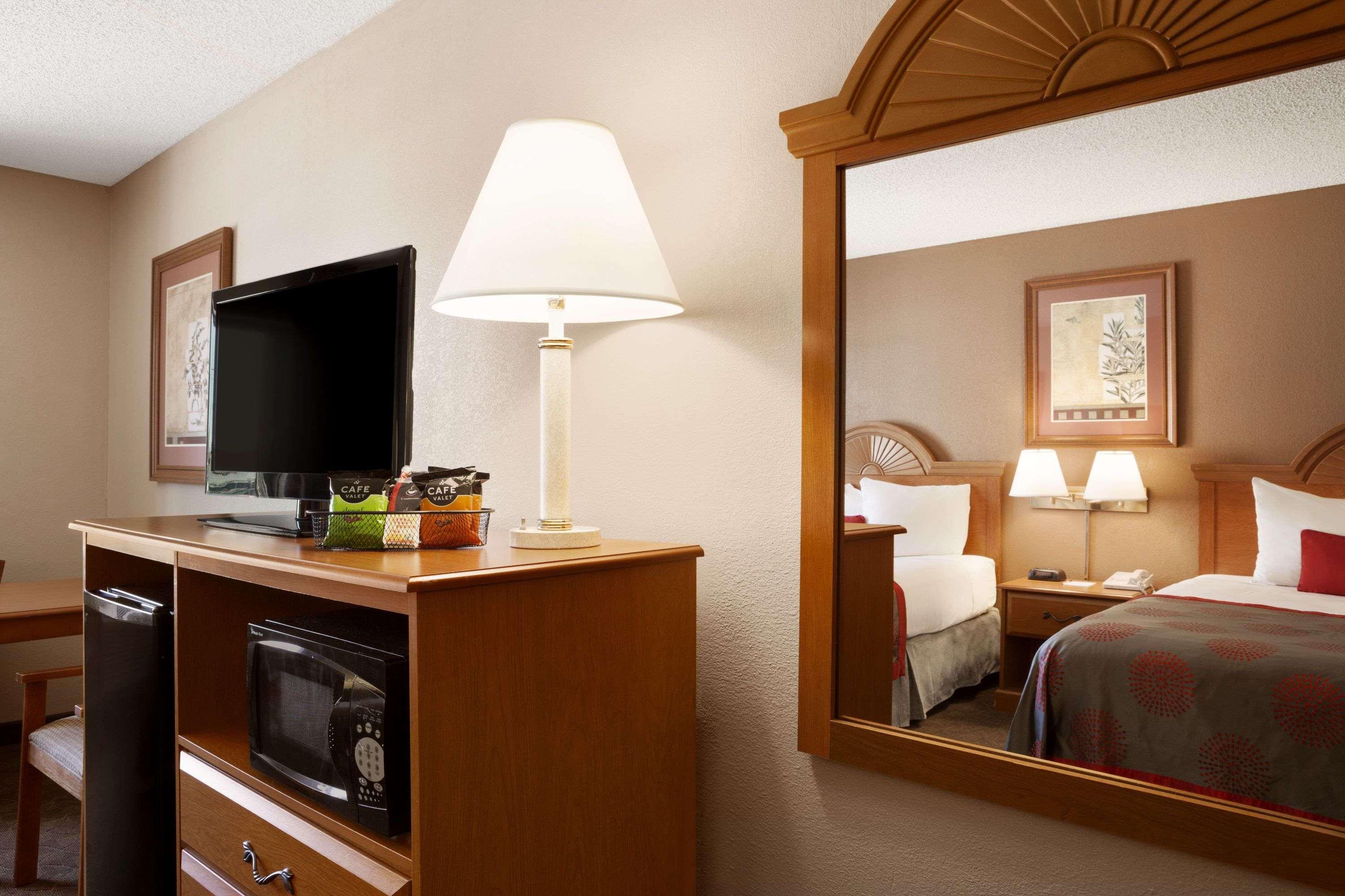 Ramada Sioux City — photo 4