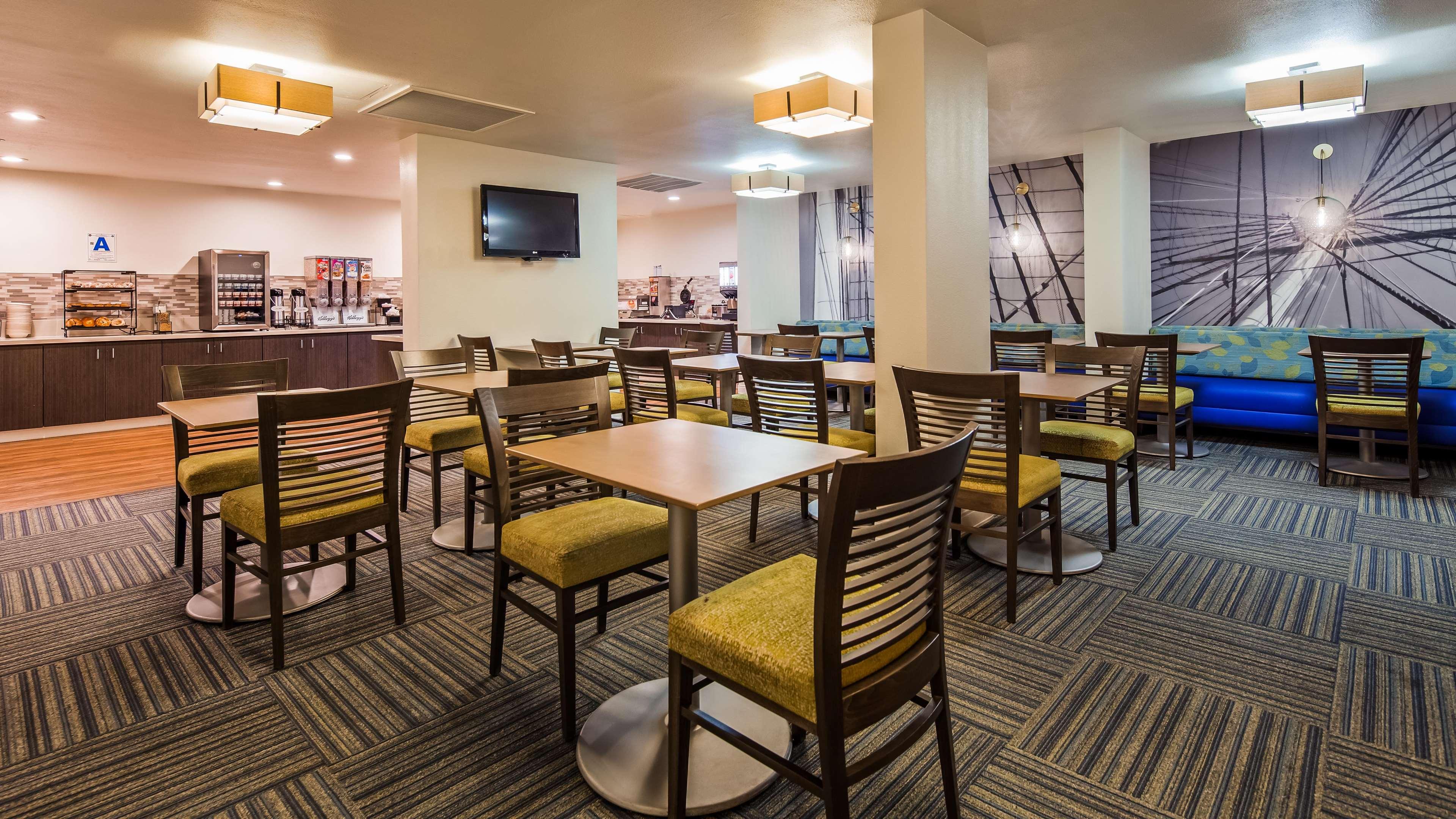 Best Western Yacht Habor Hotel — photo 5