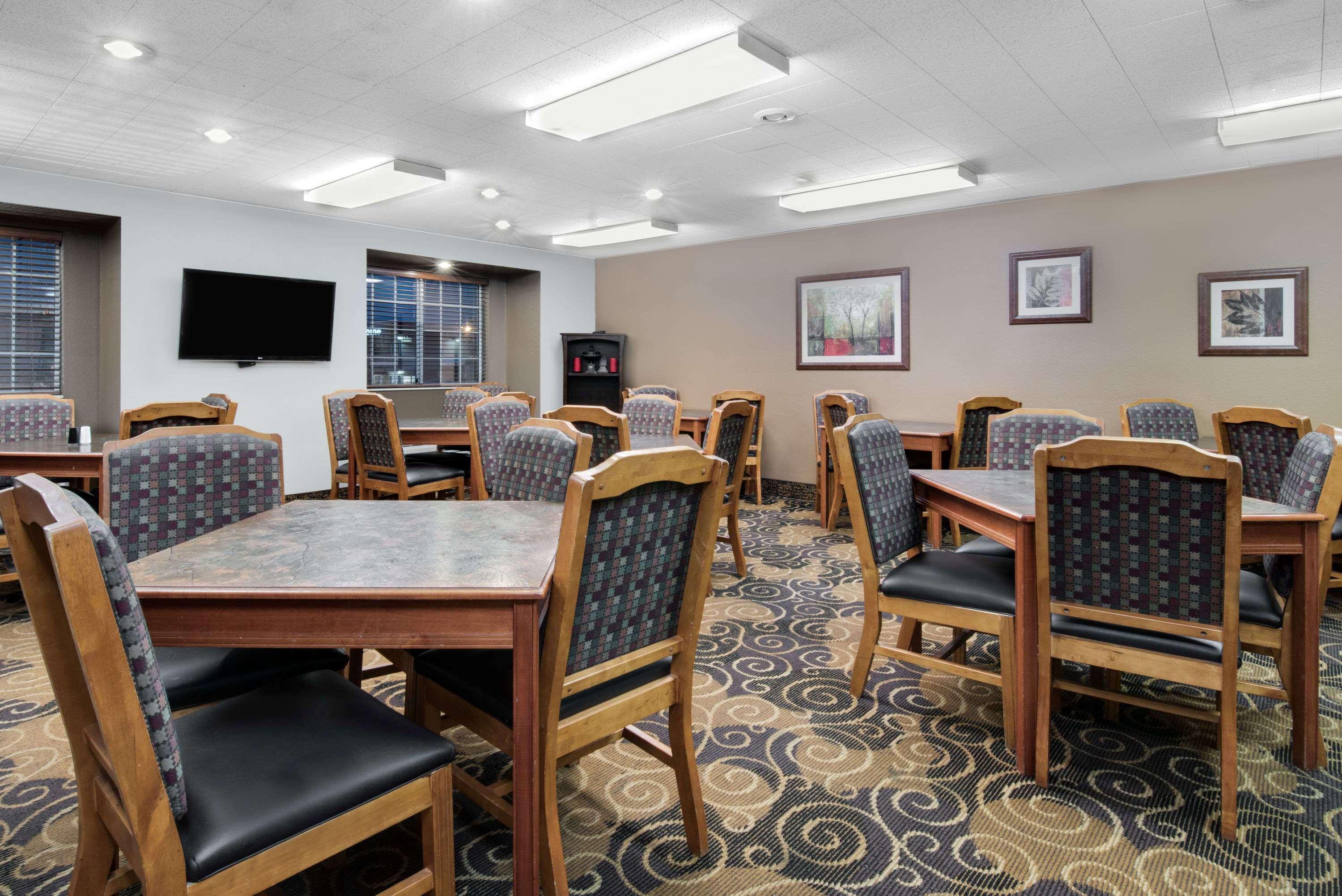 Microtel Inn & Suites Rapid City — photo 4