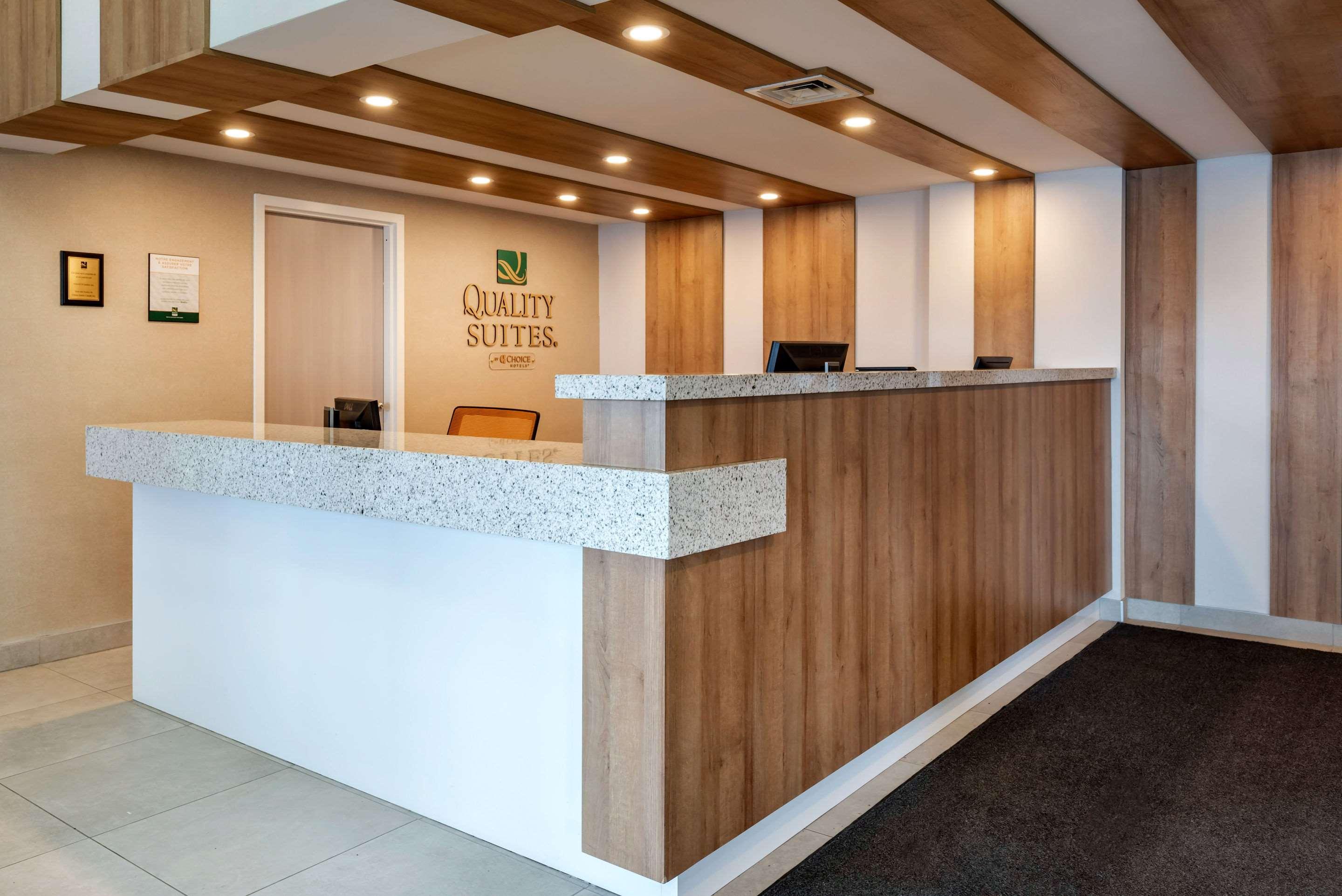 Quality Suites — photo 4