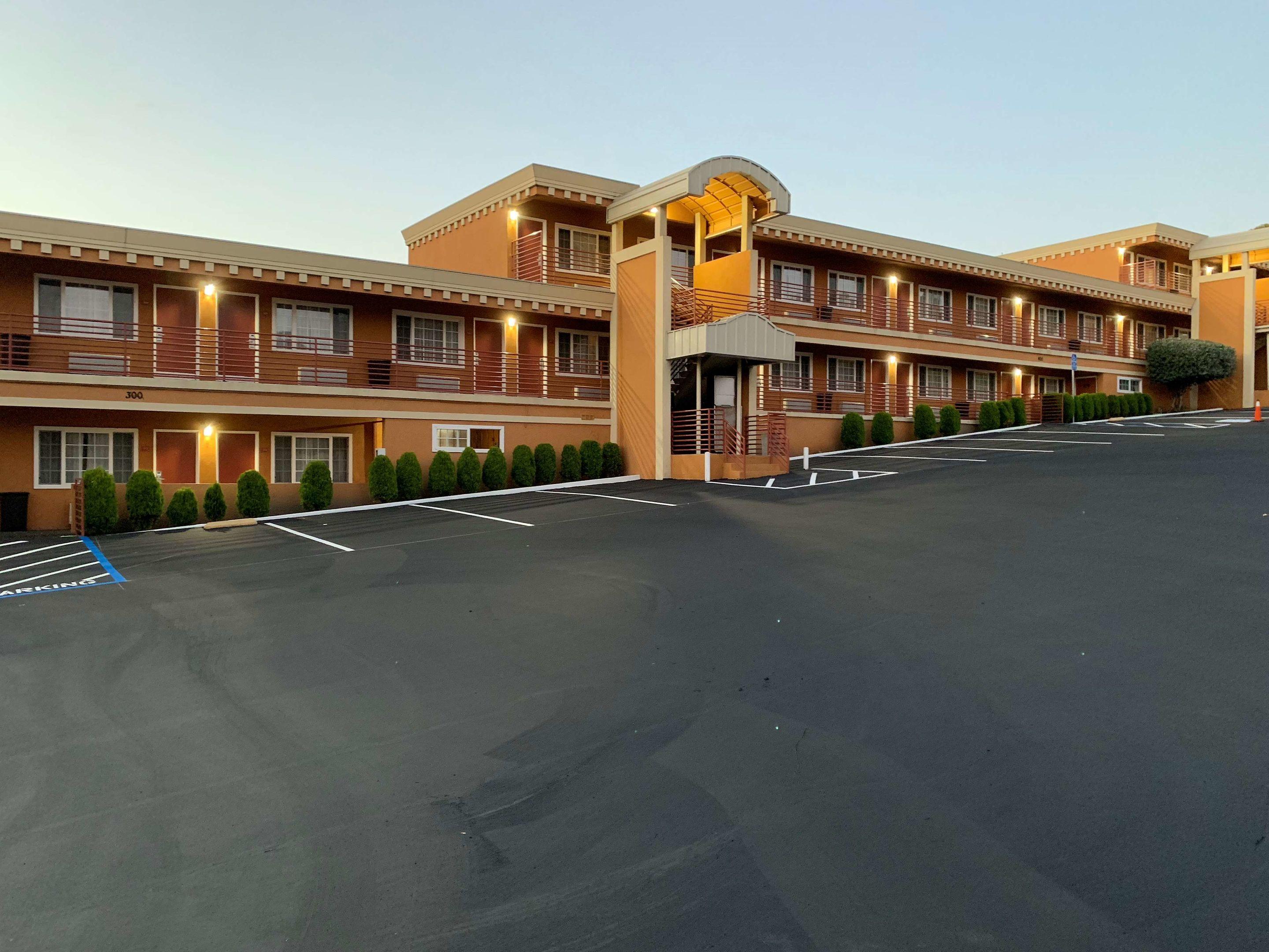 Budget Inn of Hayward — photo 4