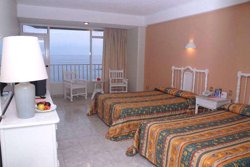 Krystal Beach Acapulco — photo 4