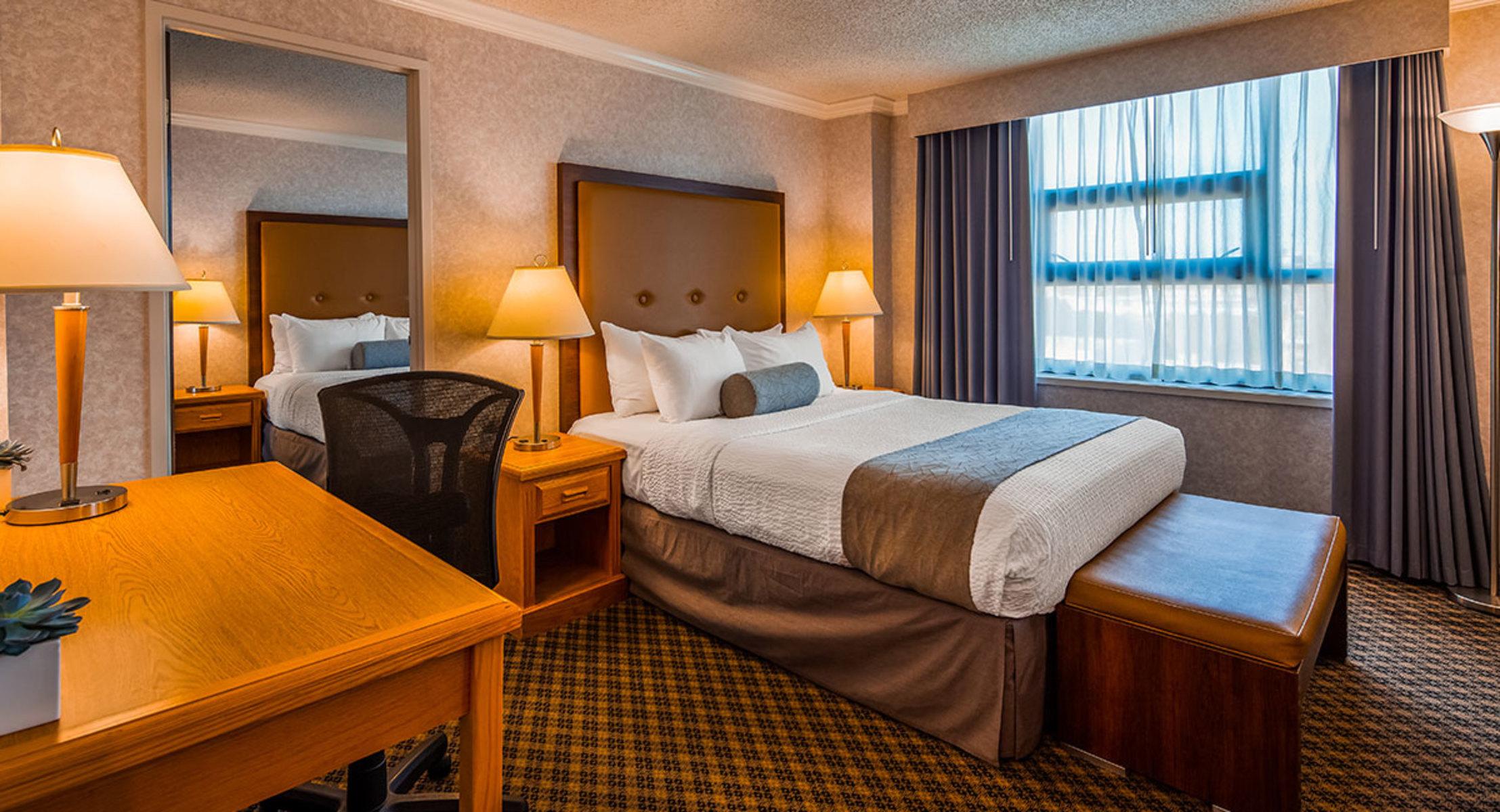Best Western Plus Carlton Plaza Hotel — photo 5