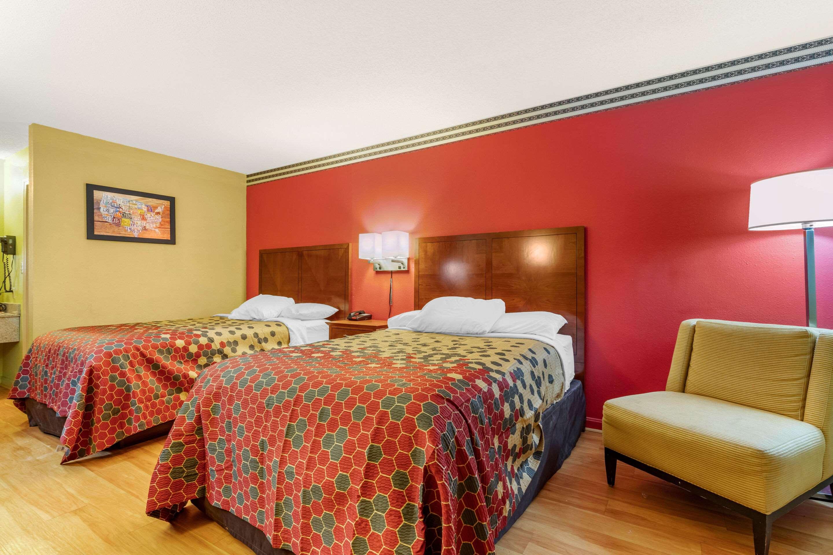 Econo Lodge Lexington — photo 5