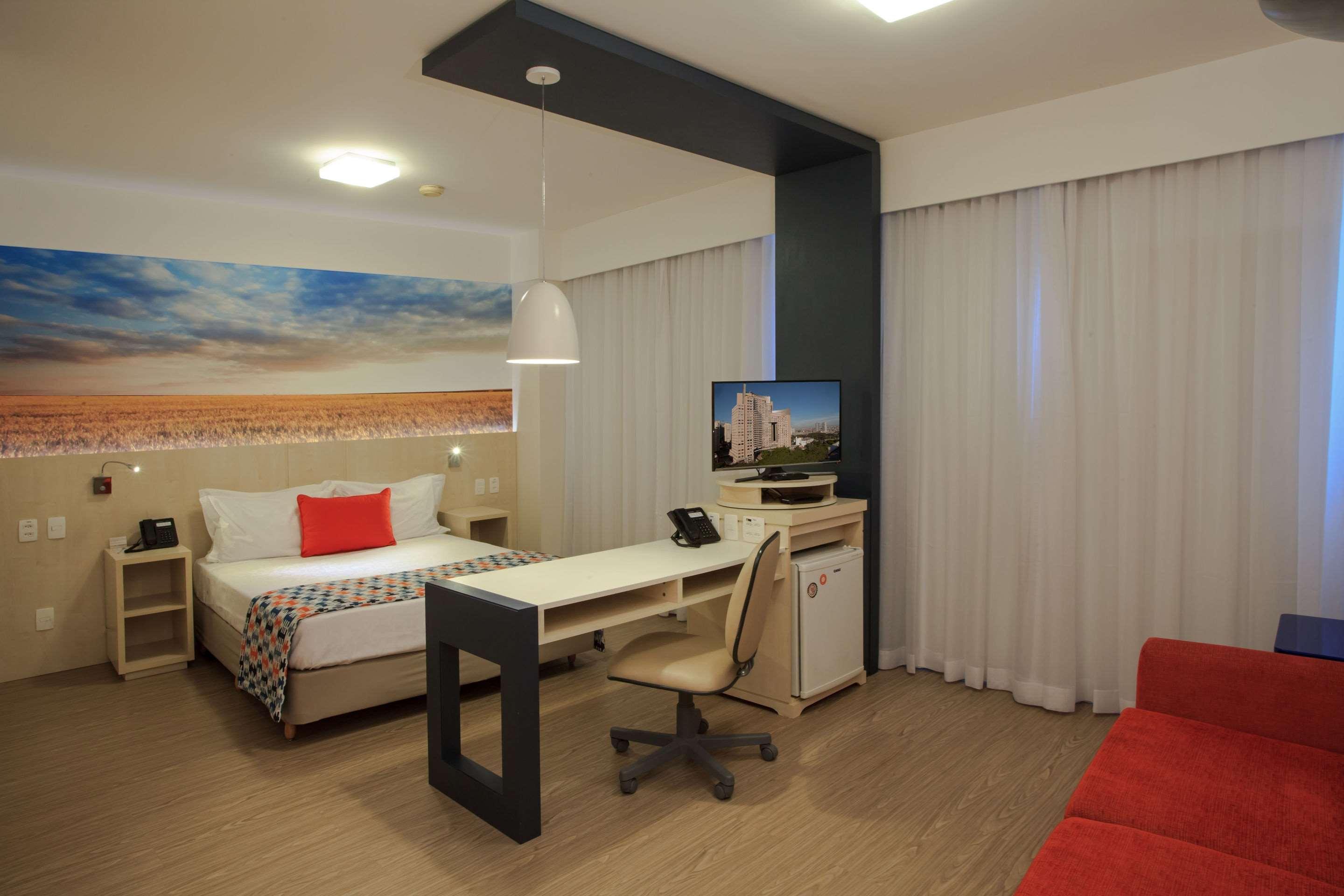 Comfort Suites Alphaville — photo 4