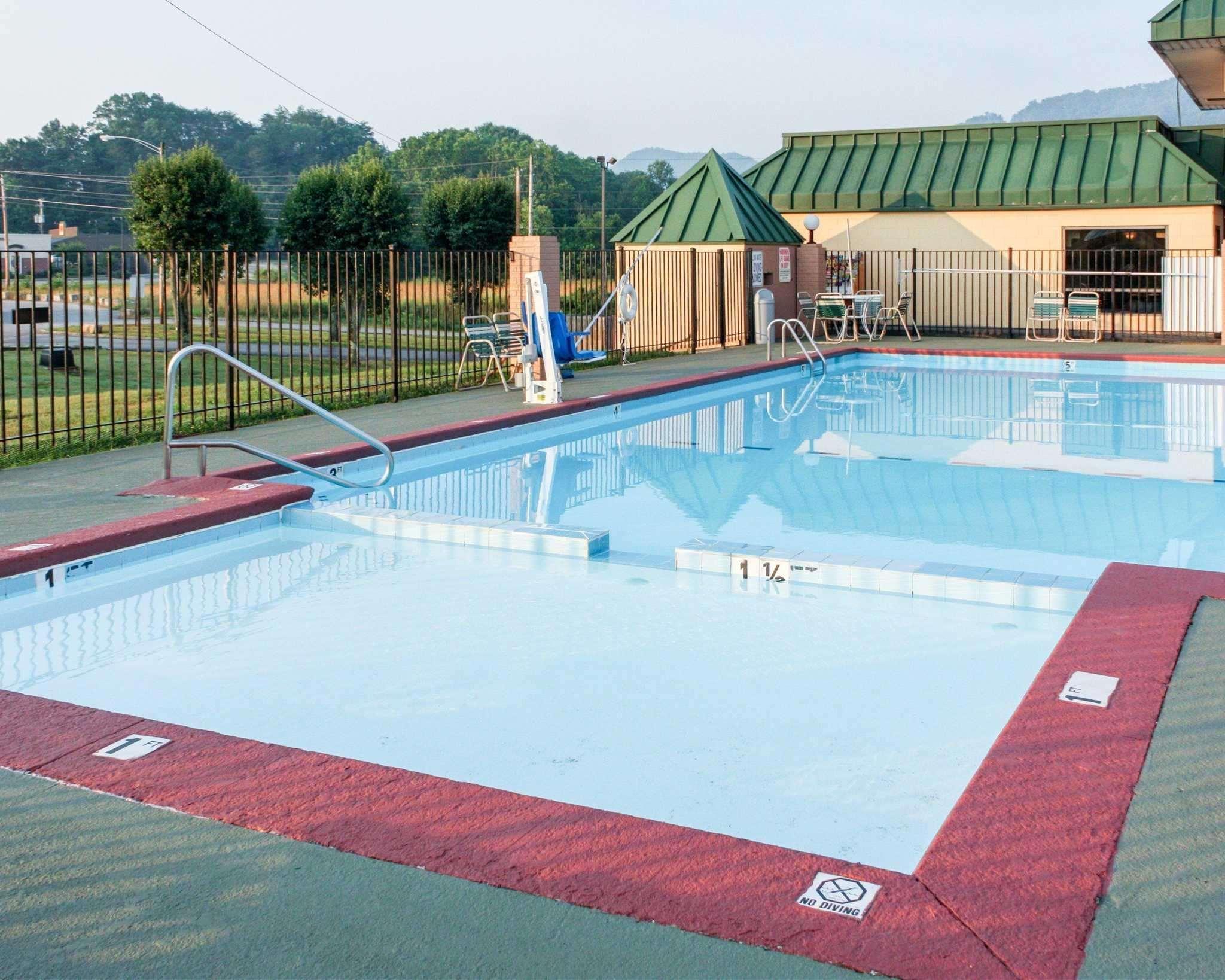 Econo Lodge — photo 5