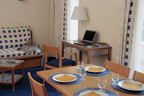 Aparthotel Adagio Paris Buttes Chaumont — photo 4