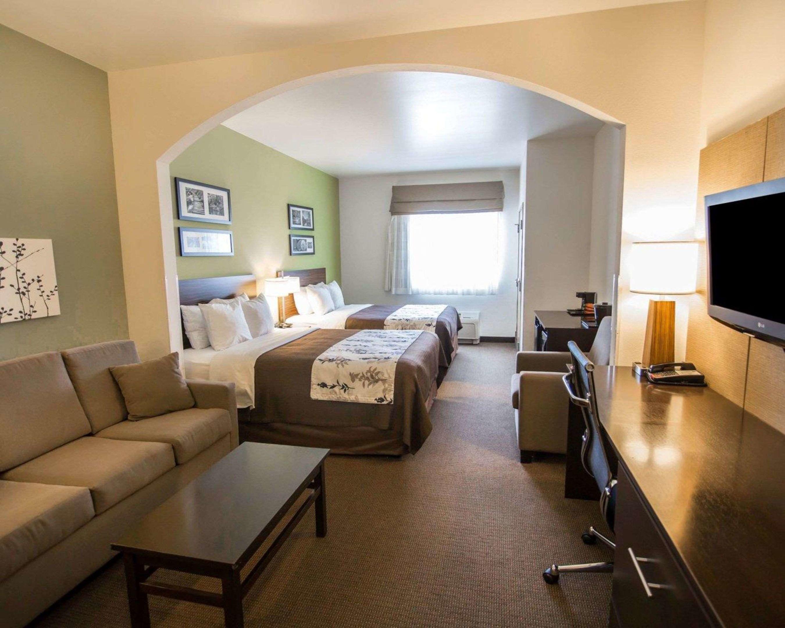 Sleep Inn & Suites — photo 5