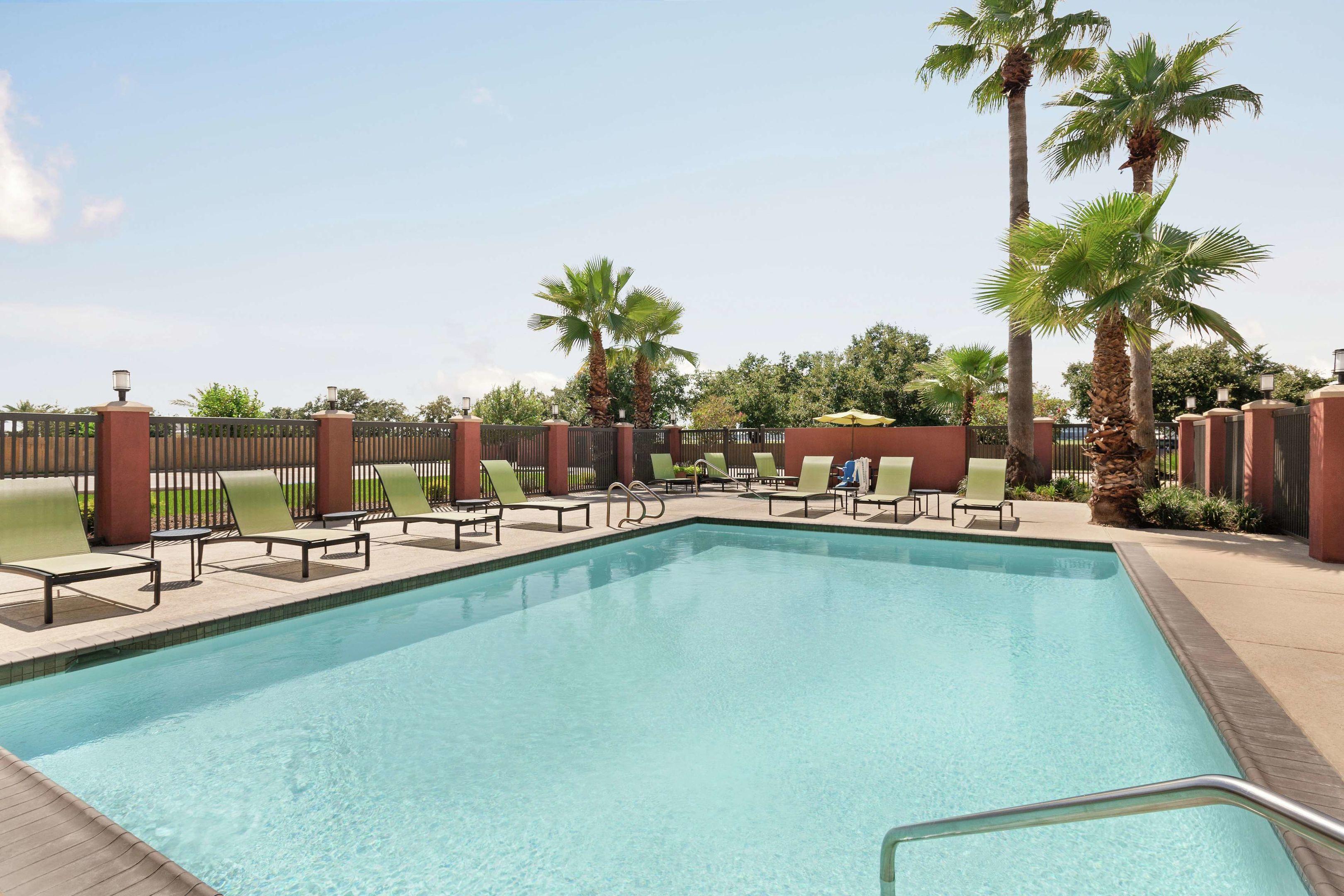 Hampton Inn Houston Hobby Airport — photo 4
