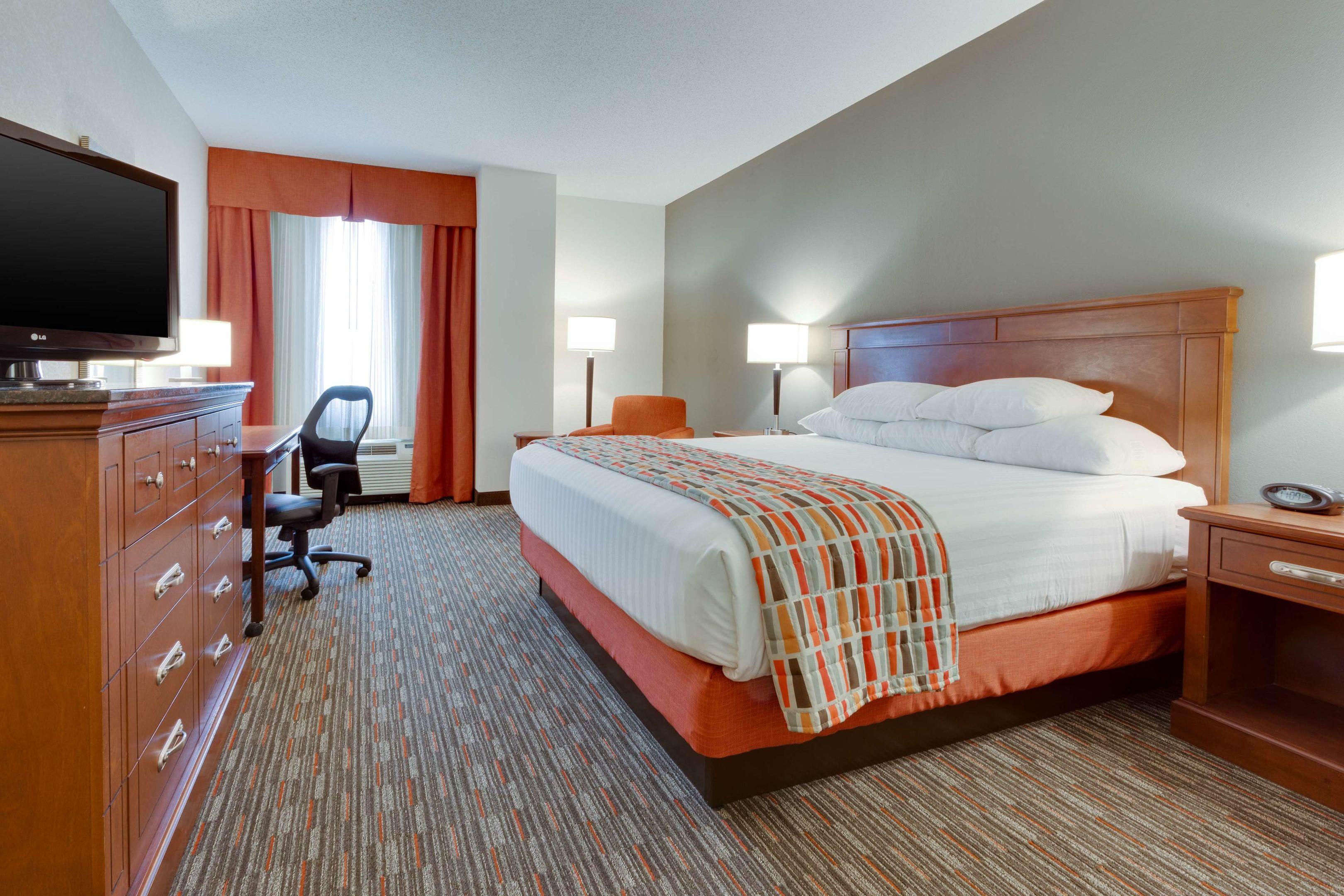 Drury Inn & Suites St. Louis O'Fallon, IL — photo 4
