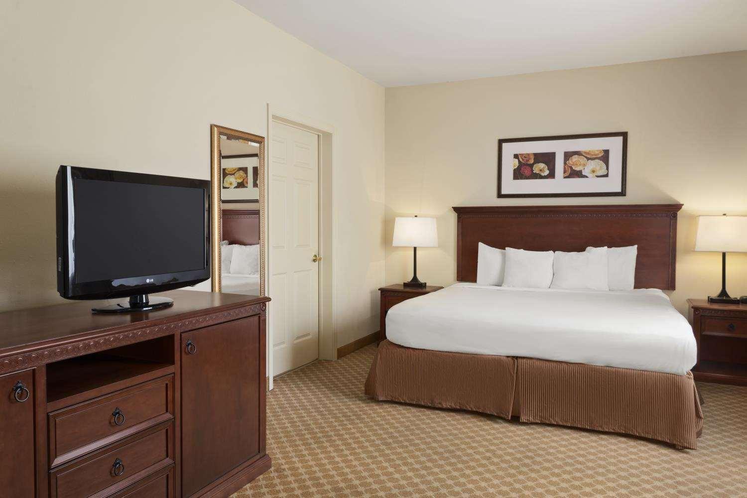 Country Inn & Suites by Radisson, Saraland, AL — photo 5