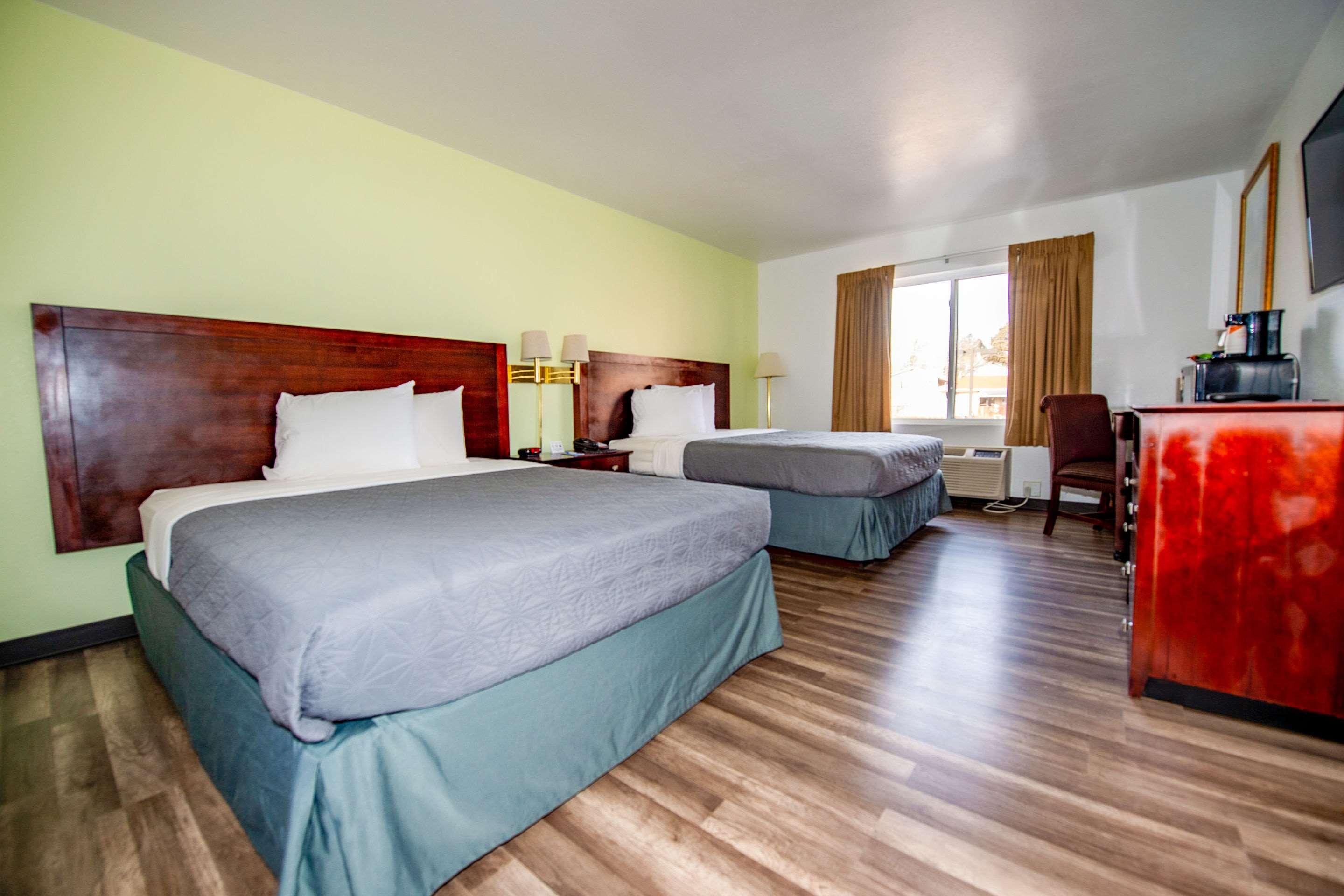 Rodeway Inn — photo 5
