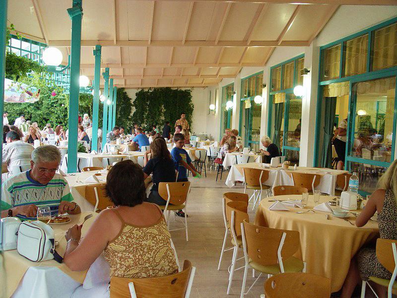 Tropical Beach Hotel — photo 5