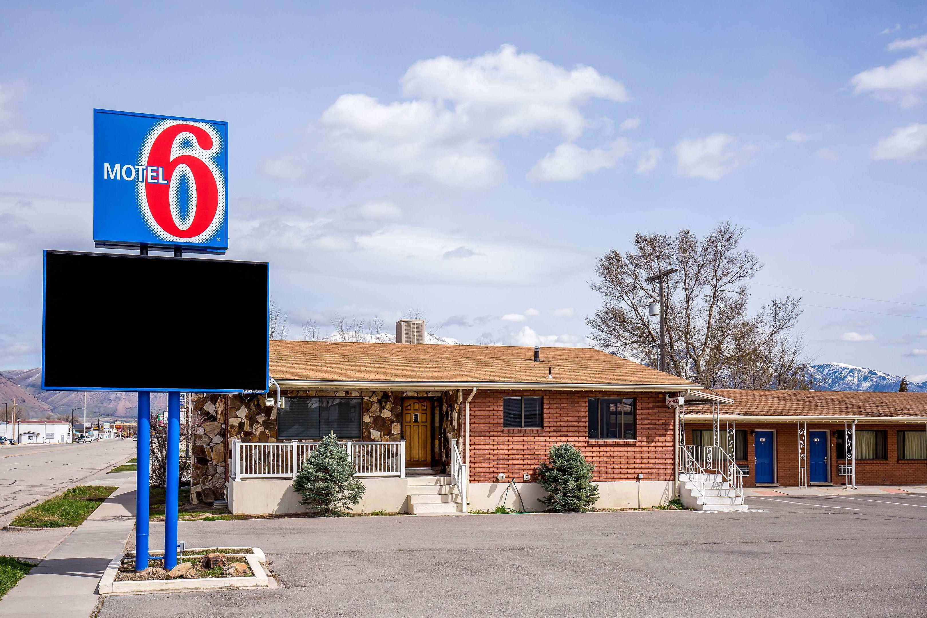 Motel 6 Tremonton UT — photo 5