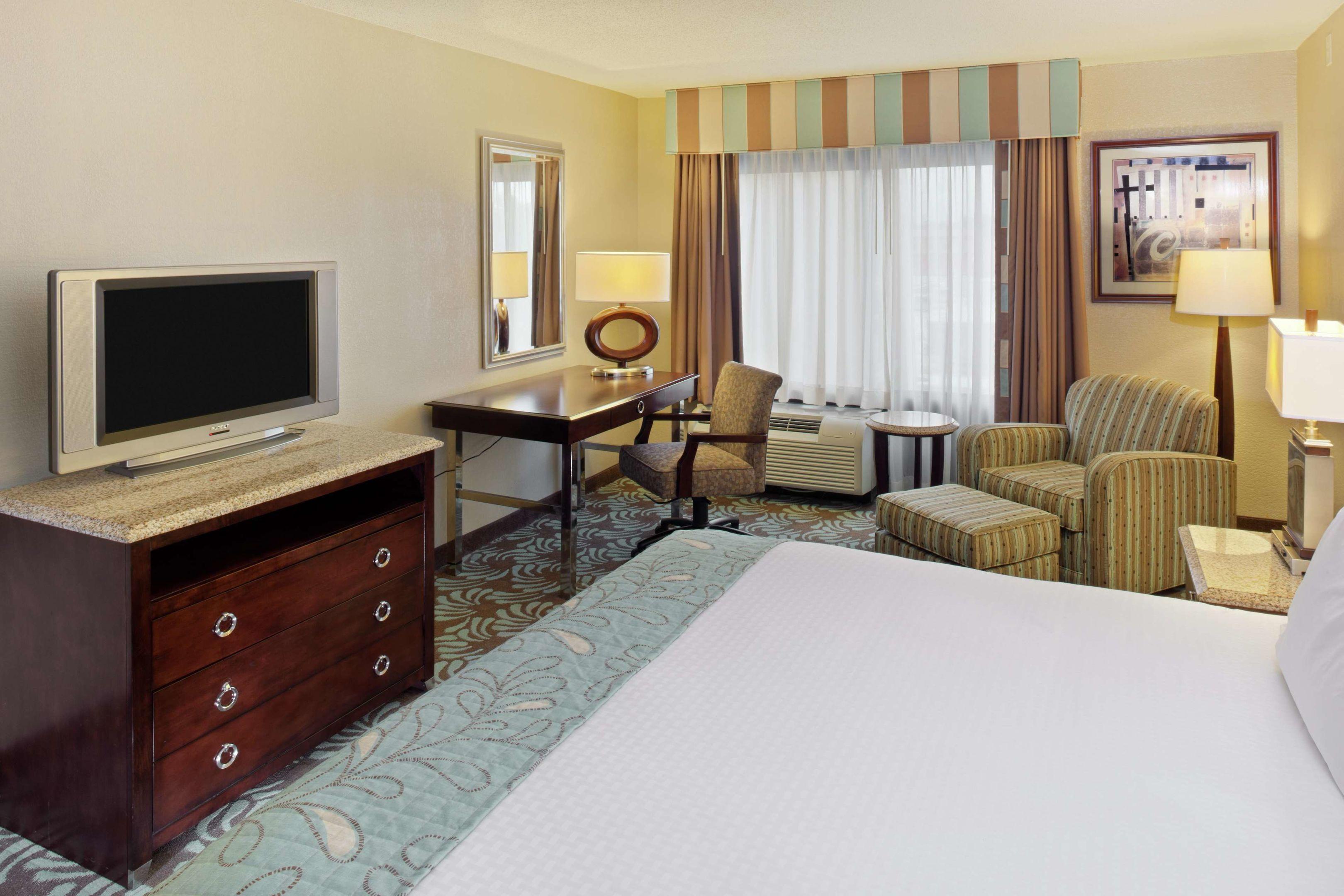 DoubleTree by Hilton Hotel Augusta — photo 4