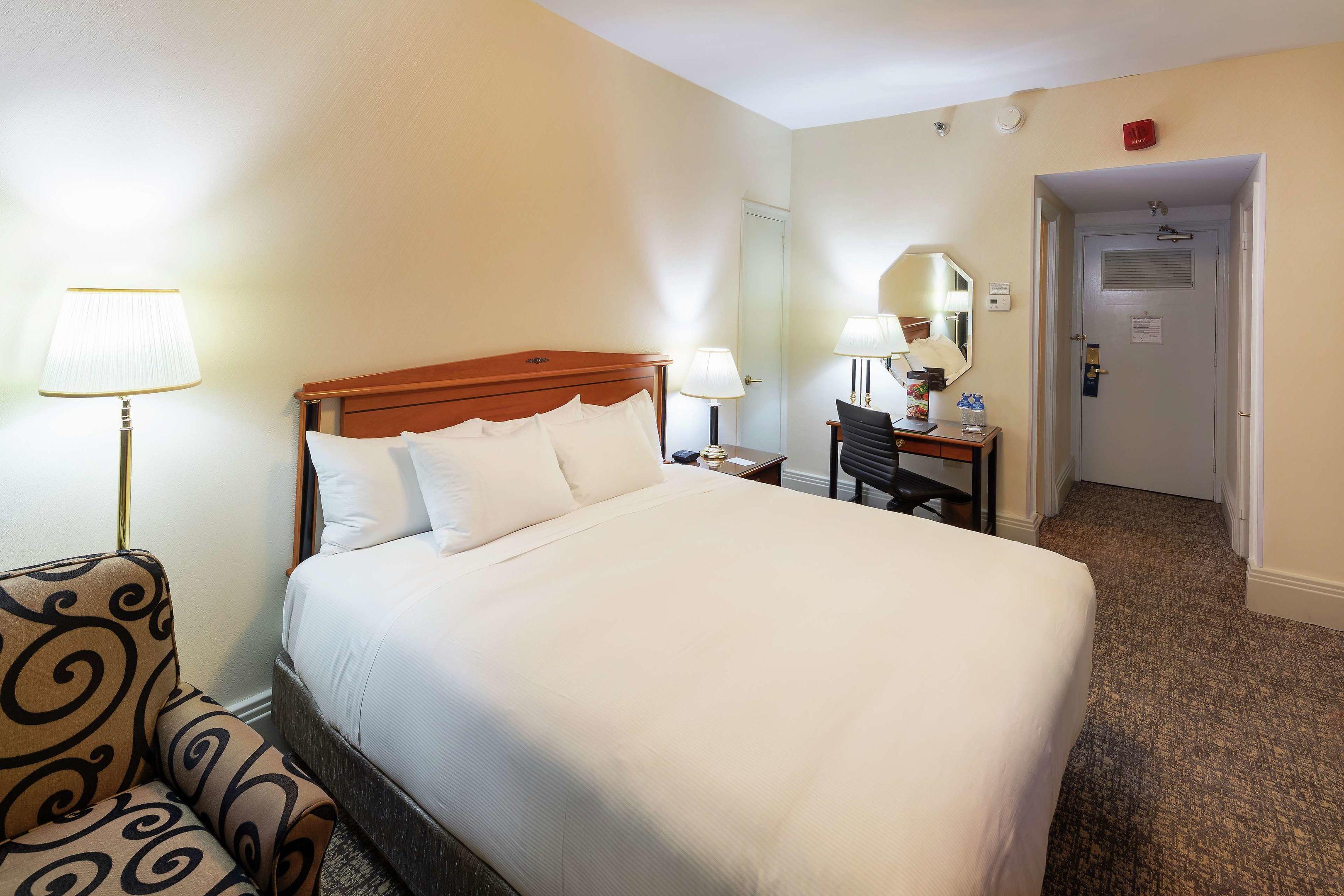Hilton Cincinnati Netherland Plaza — photo 5