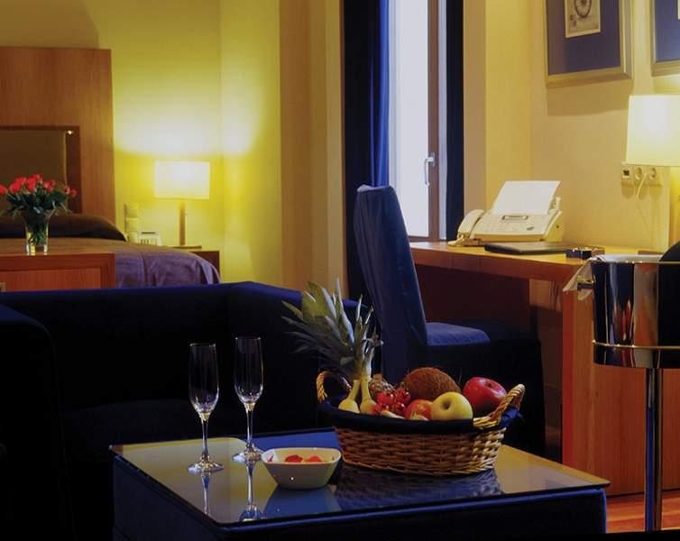 GDM Megaron Luxury Hotel — photo 4