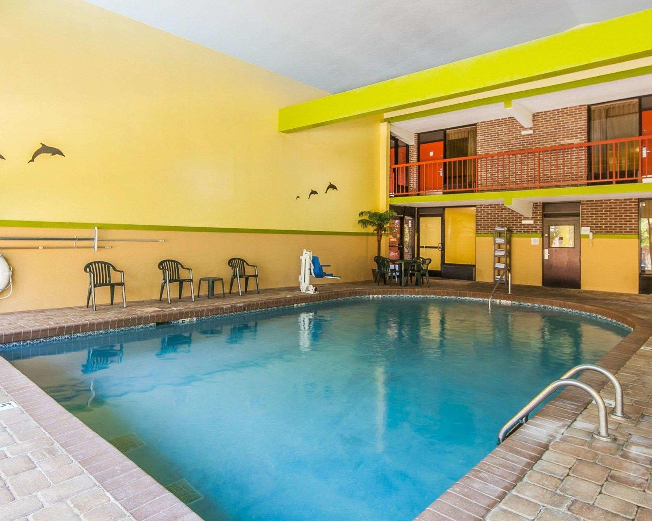 Quality Inn West — photo 4