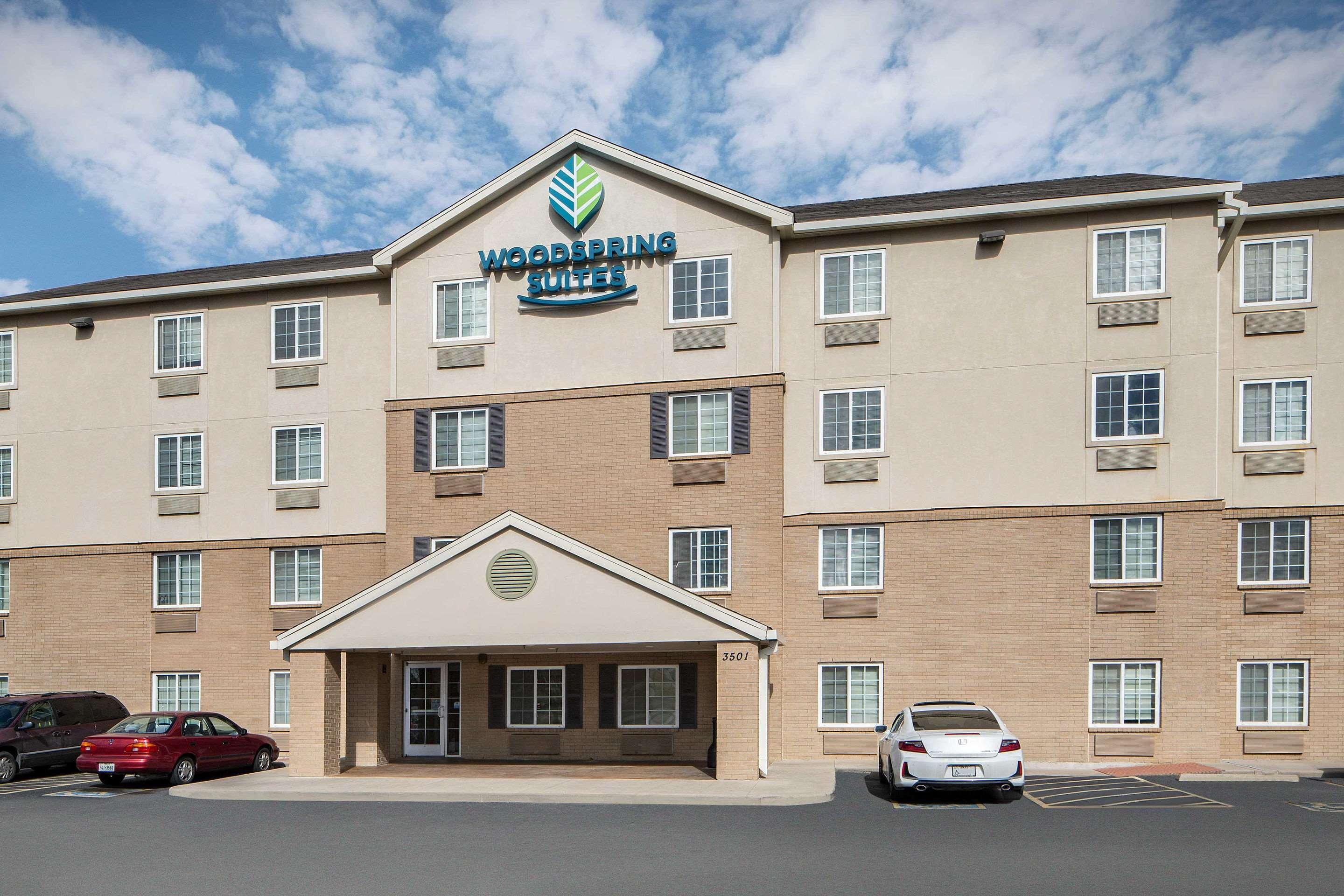 WoodSpring Suites Fort Worth Fossil Creek — photo 3