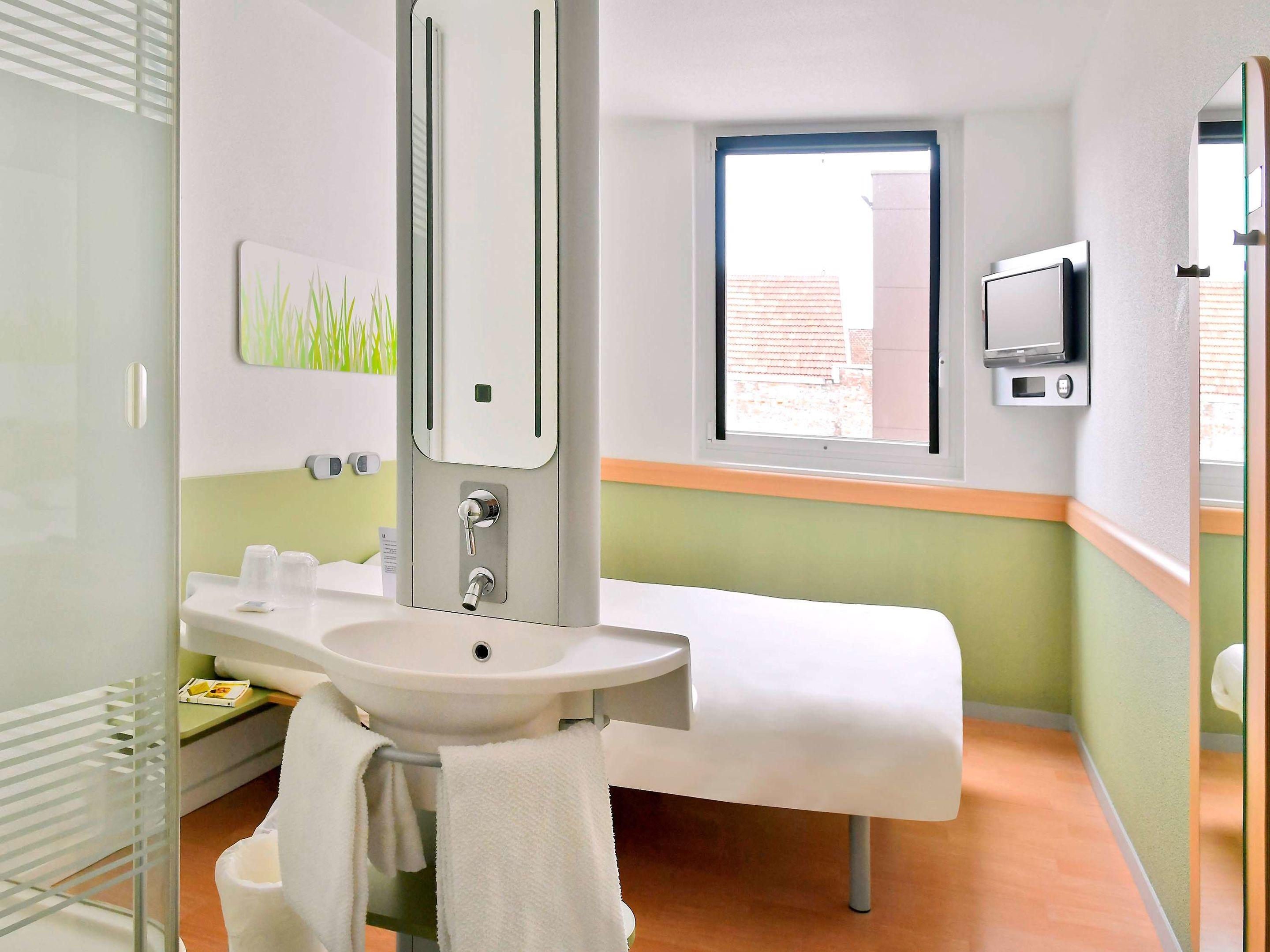 ibis budget Nîmes Centre Gare — photo 3