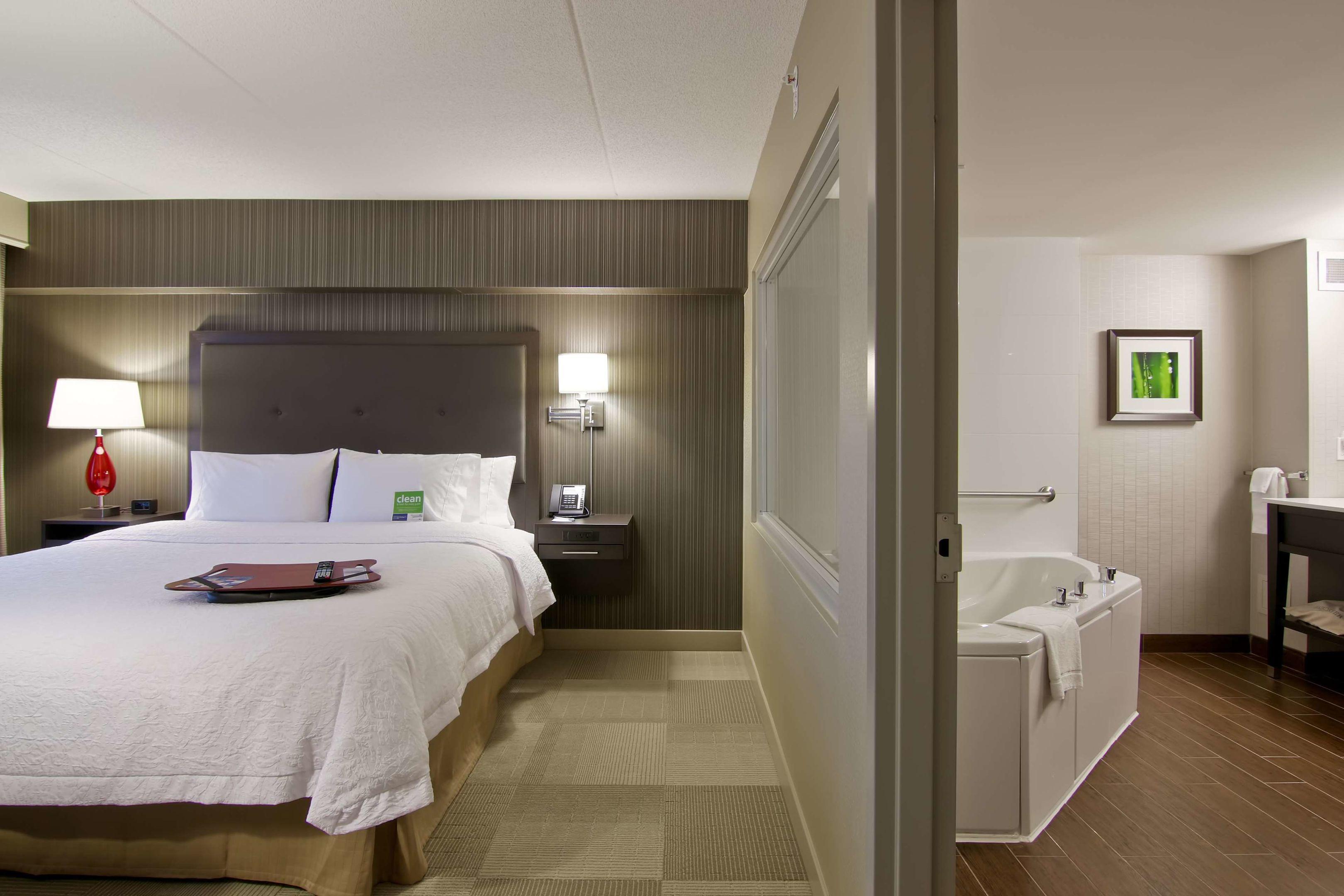 Hampton Inn And Suites By Hilton Toronto Markham — photo 5