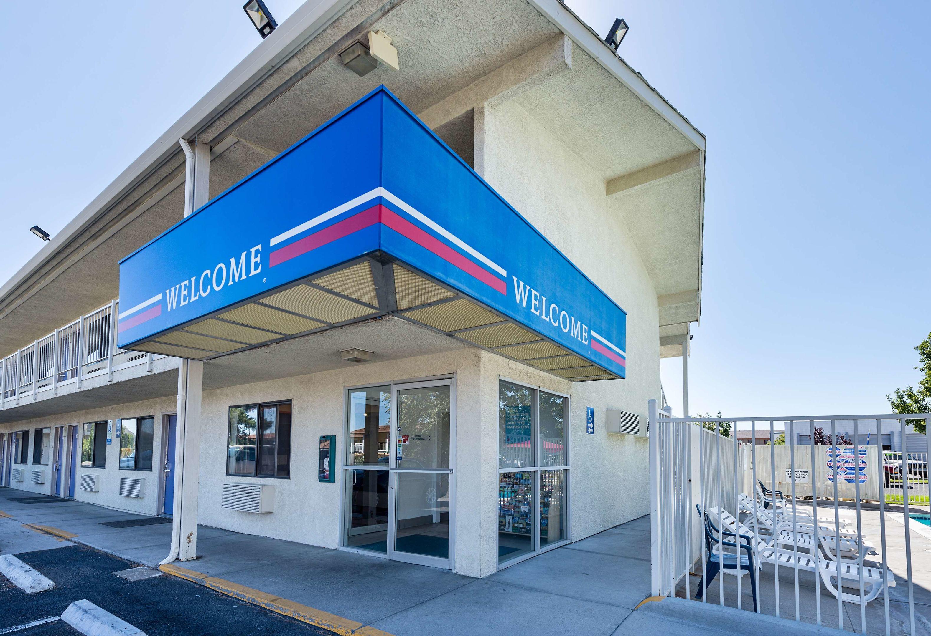 Motel 6 Carson City — photo 5