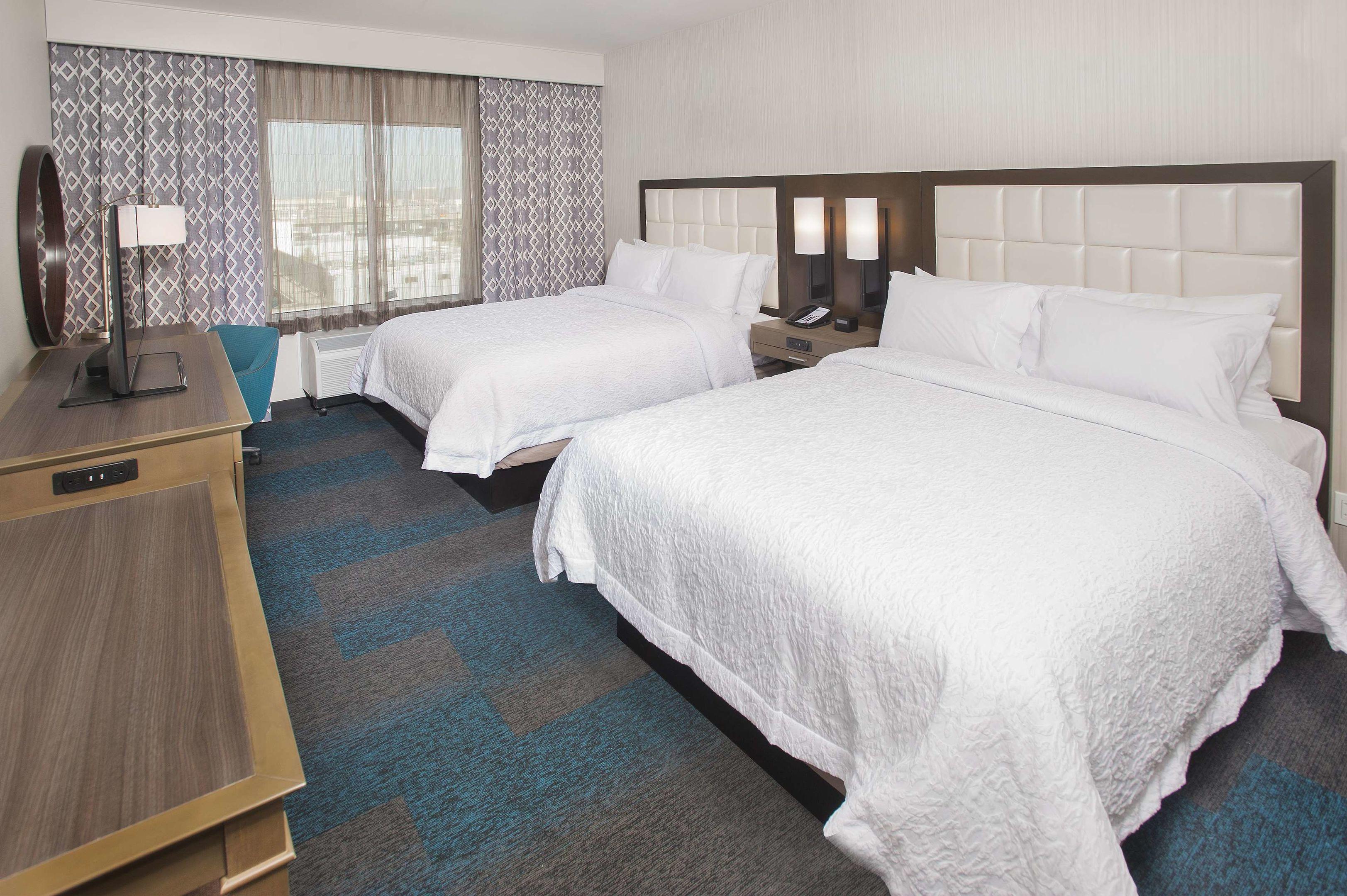 Hampton Inn & Suites Lax El Segundo — photo 4