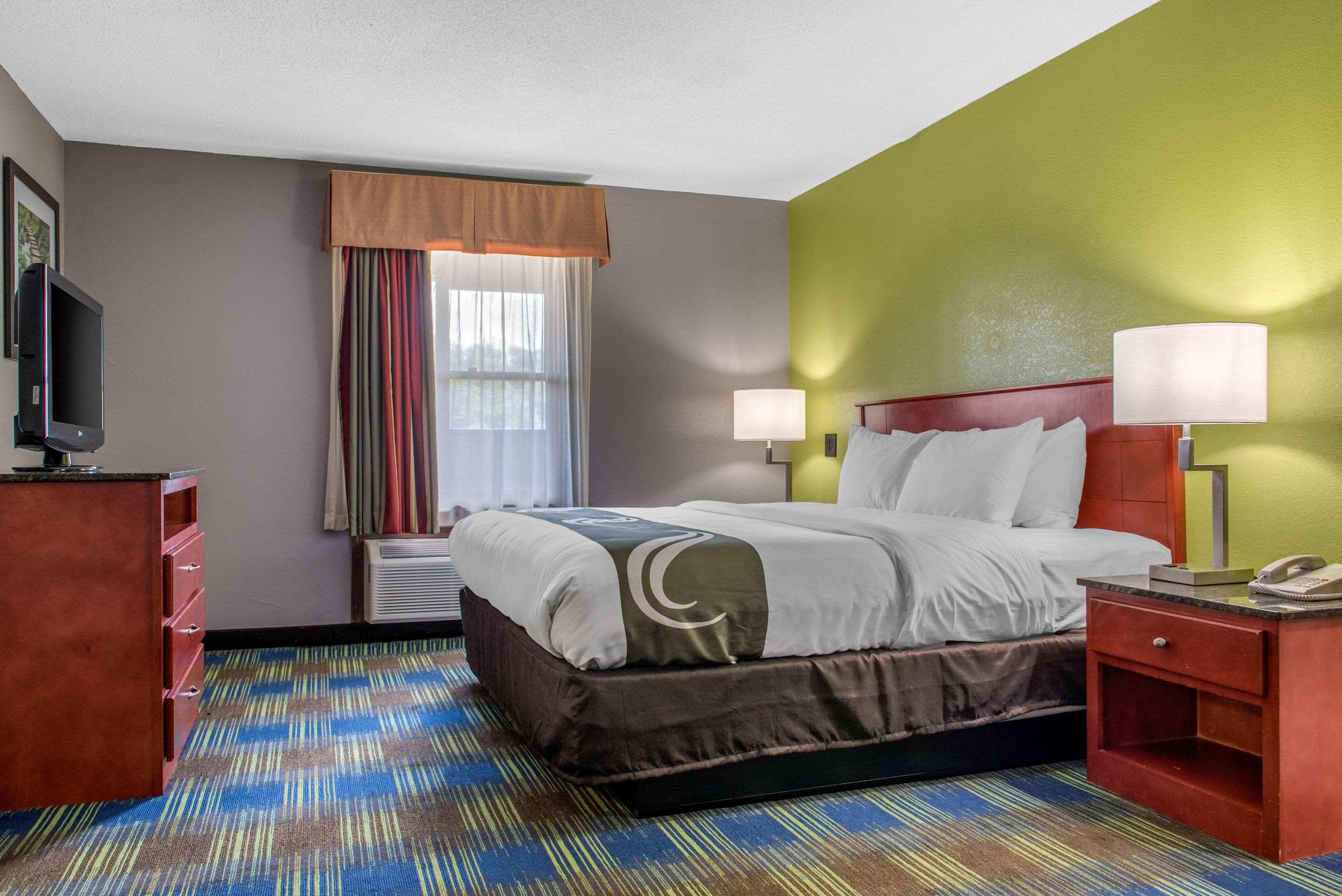 Quality Inn Bedford — photo 5