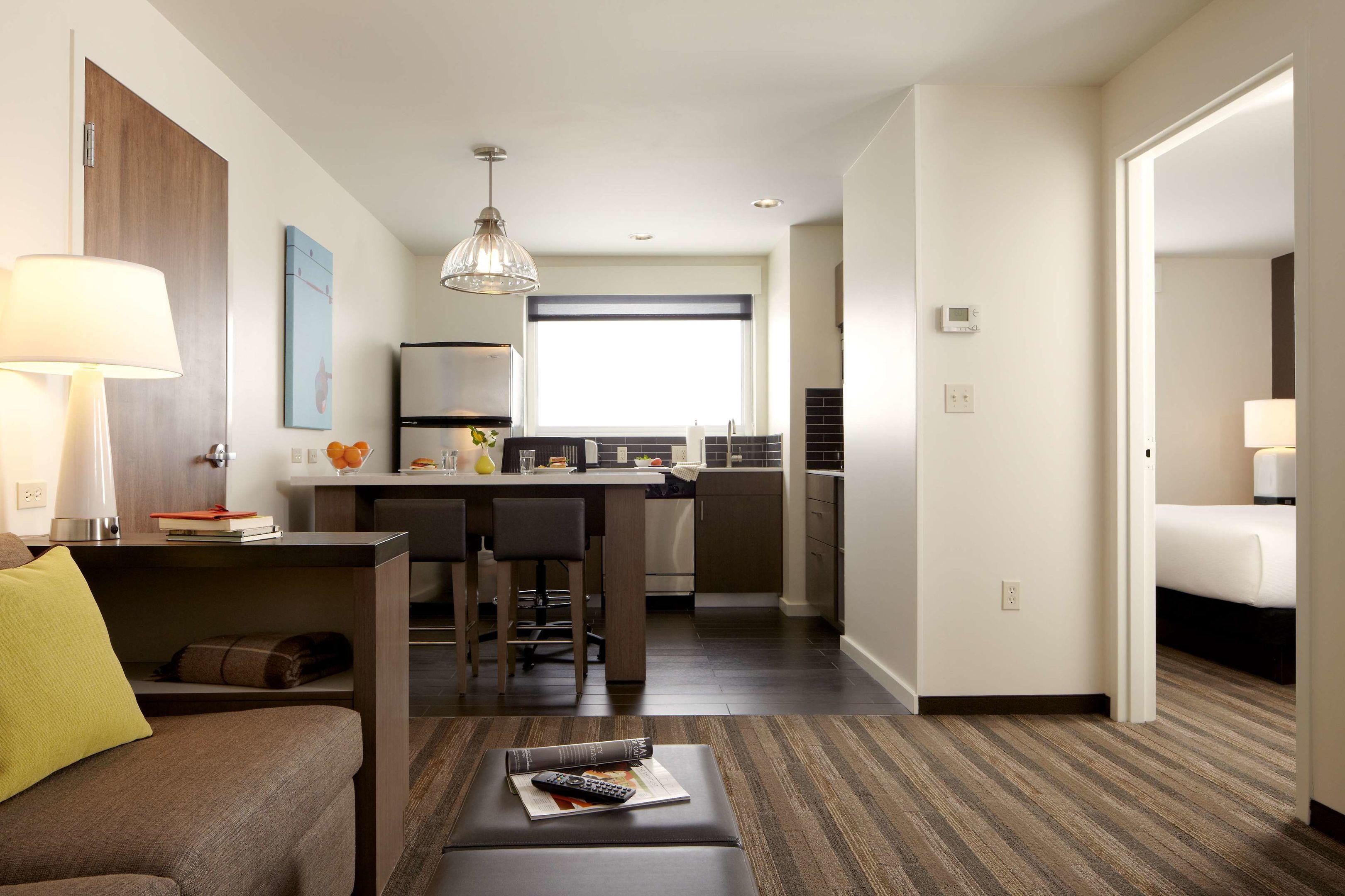 Hyatt House LA University Medical Center — photo 3