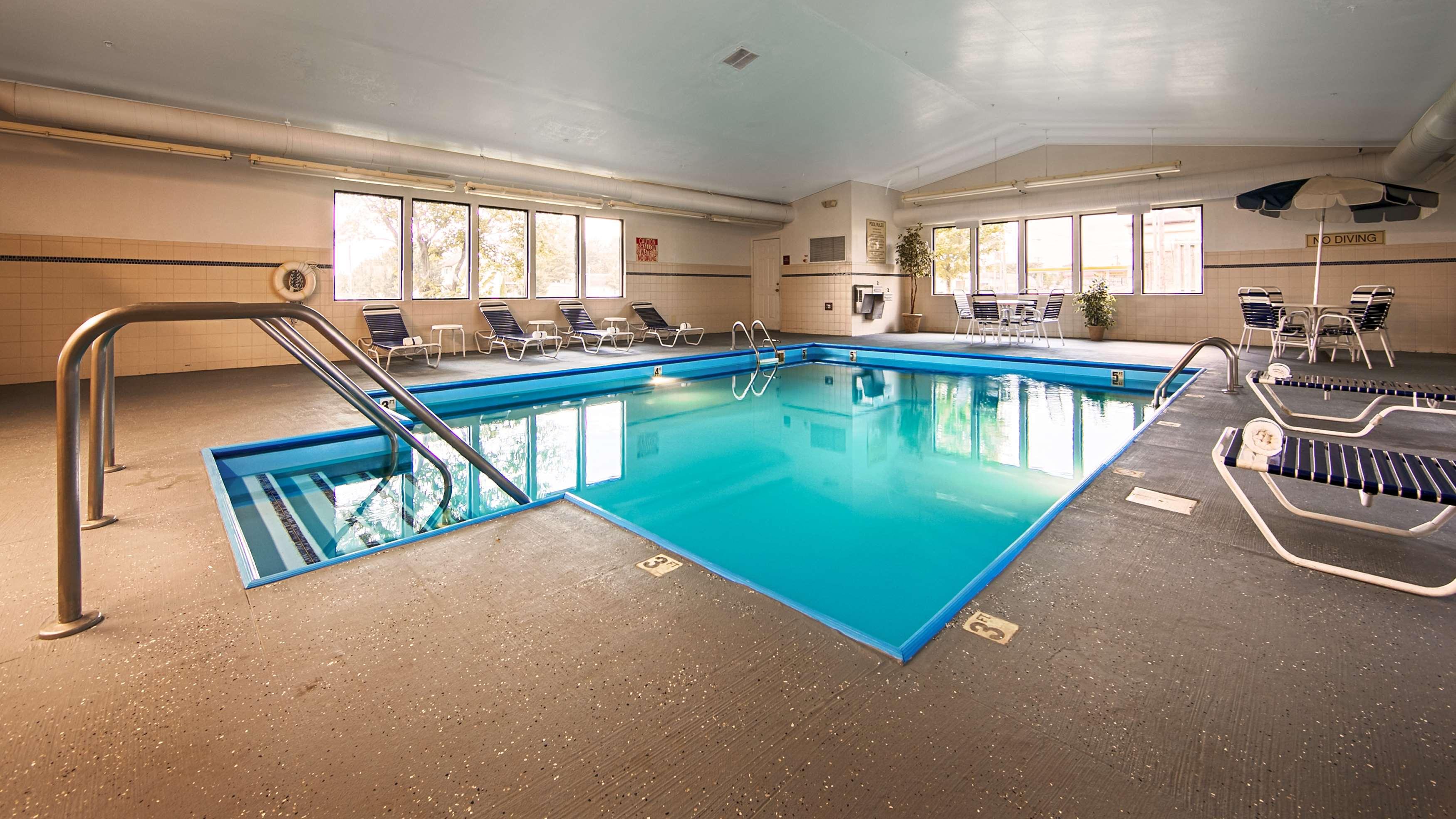 Best Western Annawan Inn — photo 4