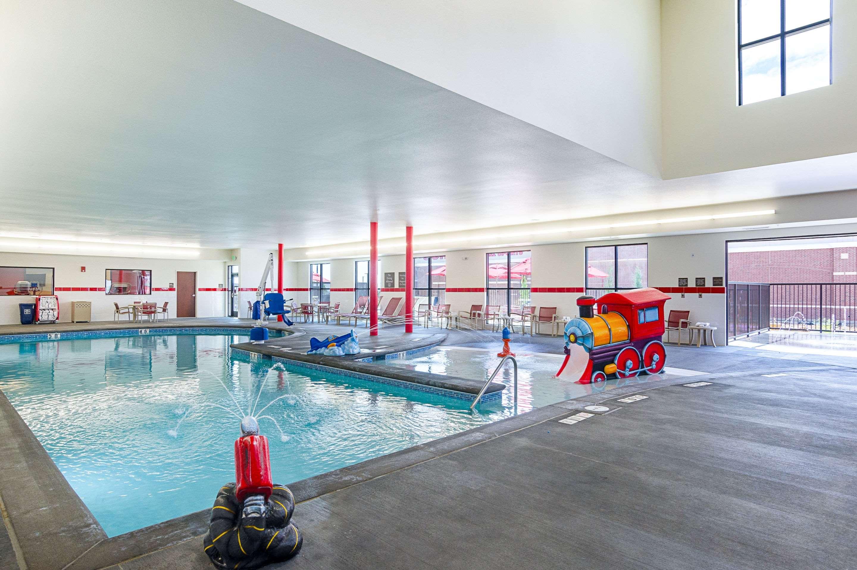 Comfort Suites Loveland — photo 4