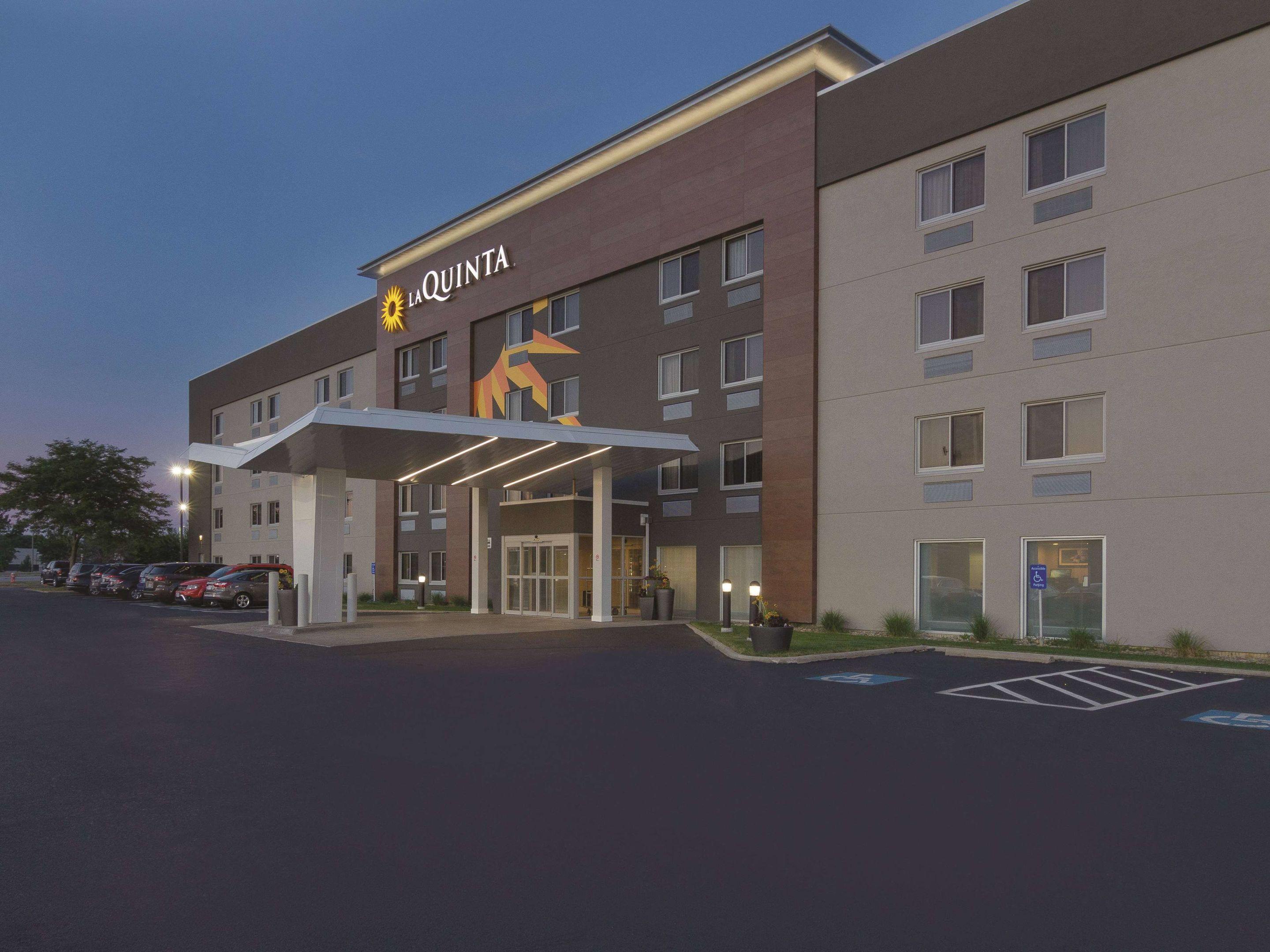 La Quinta Inn Cleveland Airport — photo 5