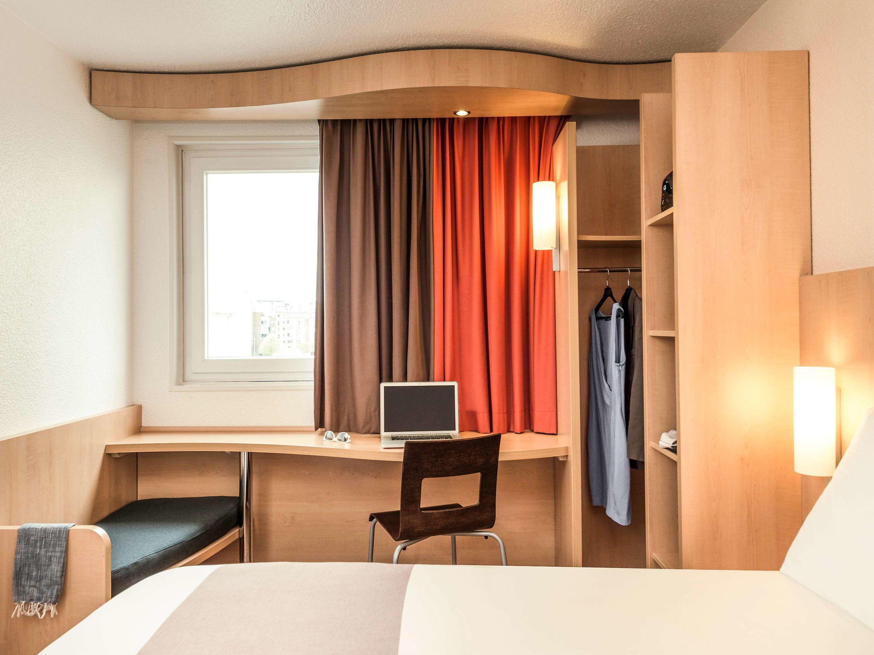 ibis Paris Porte de Bagnolet — photo 3