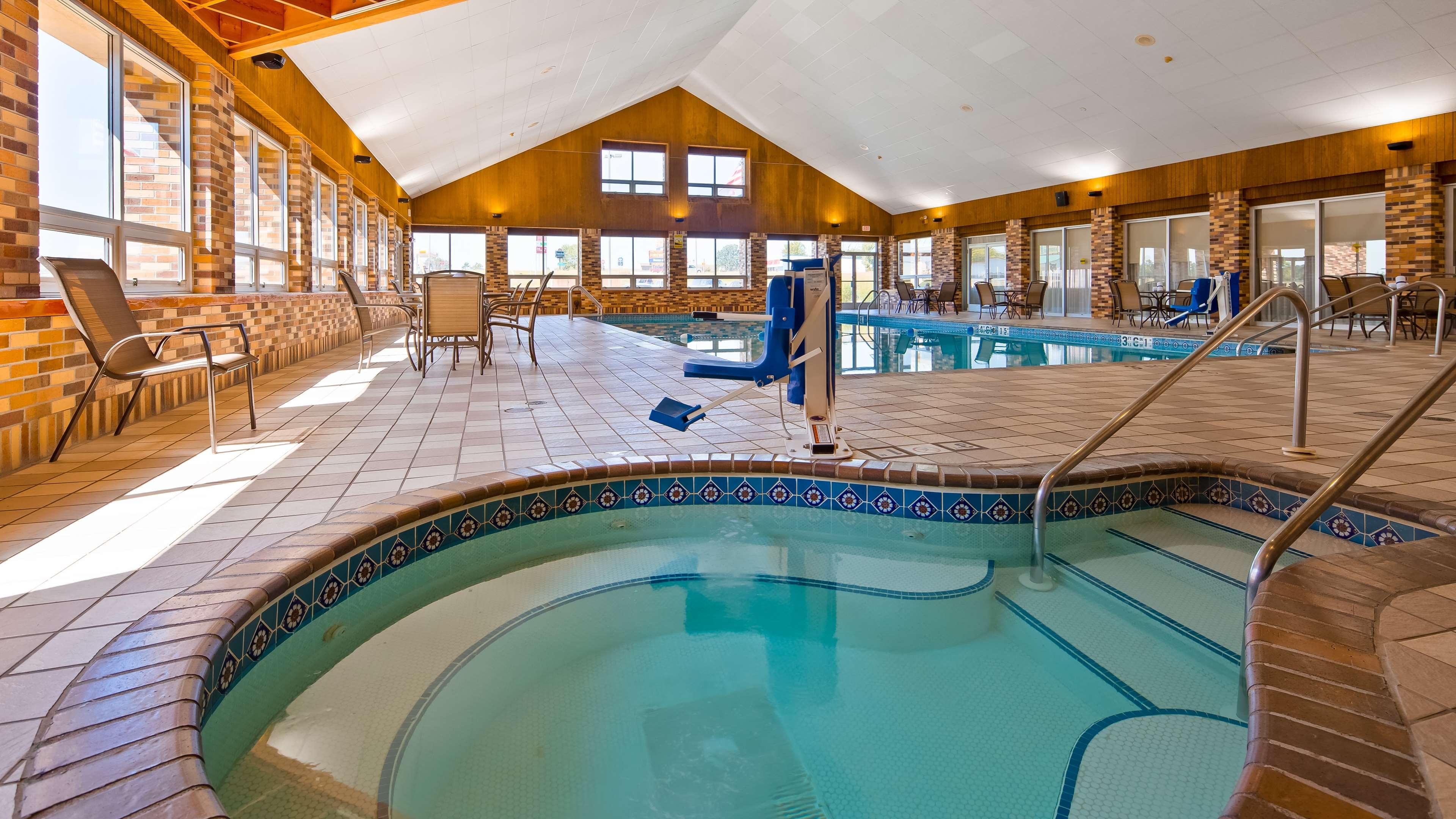 Best Western Tomah Hotel — photo 3