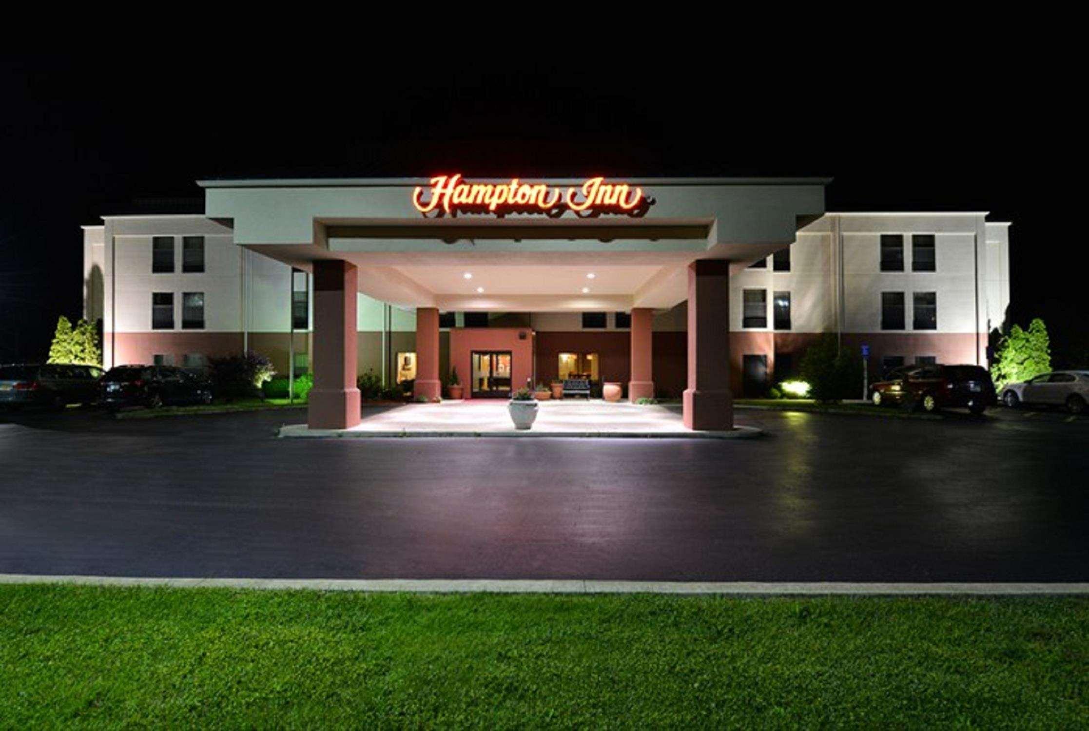Hampton Inn Sturgis - Lagrange Area — photo 4