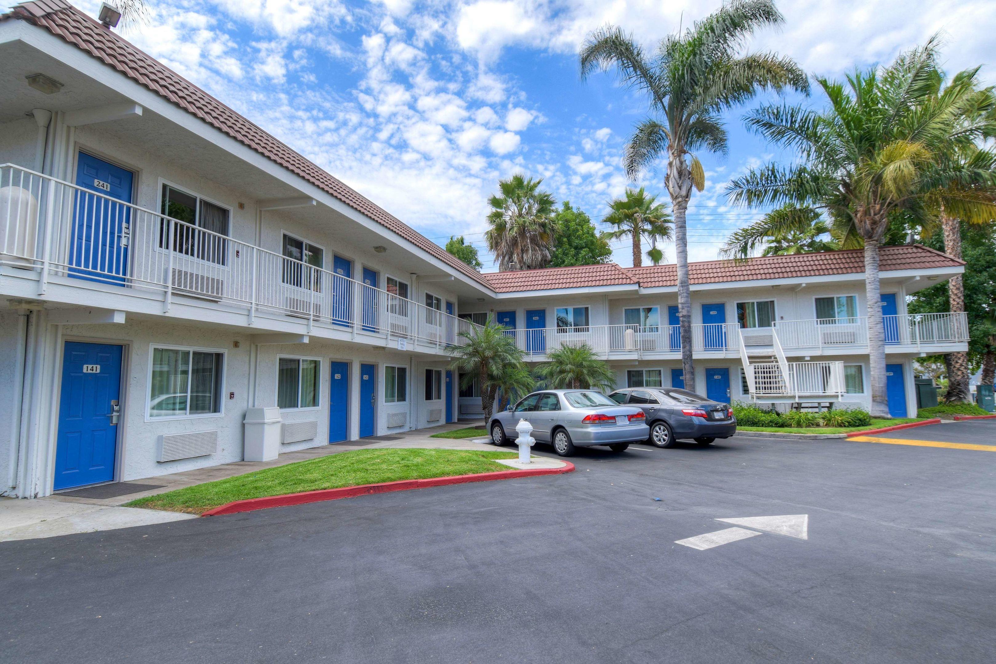 Motel 6 Costa Mesa — photo 5