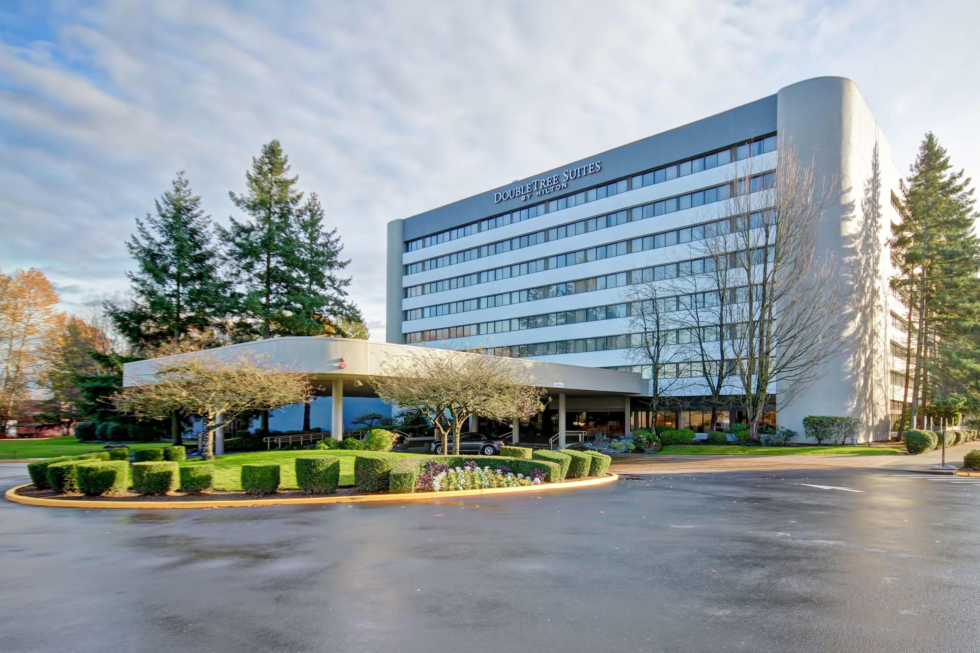 DoubleTree Suites by Hilton Hotel Seattle Airport - Southcenter