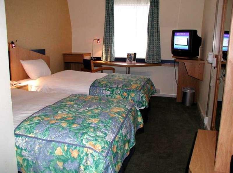 Holiday Inn Express Aberdeen City Centre — photo 5