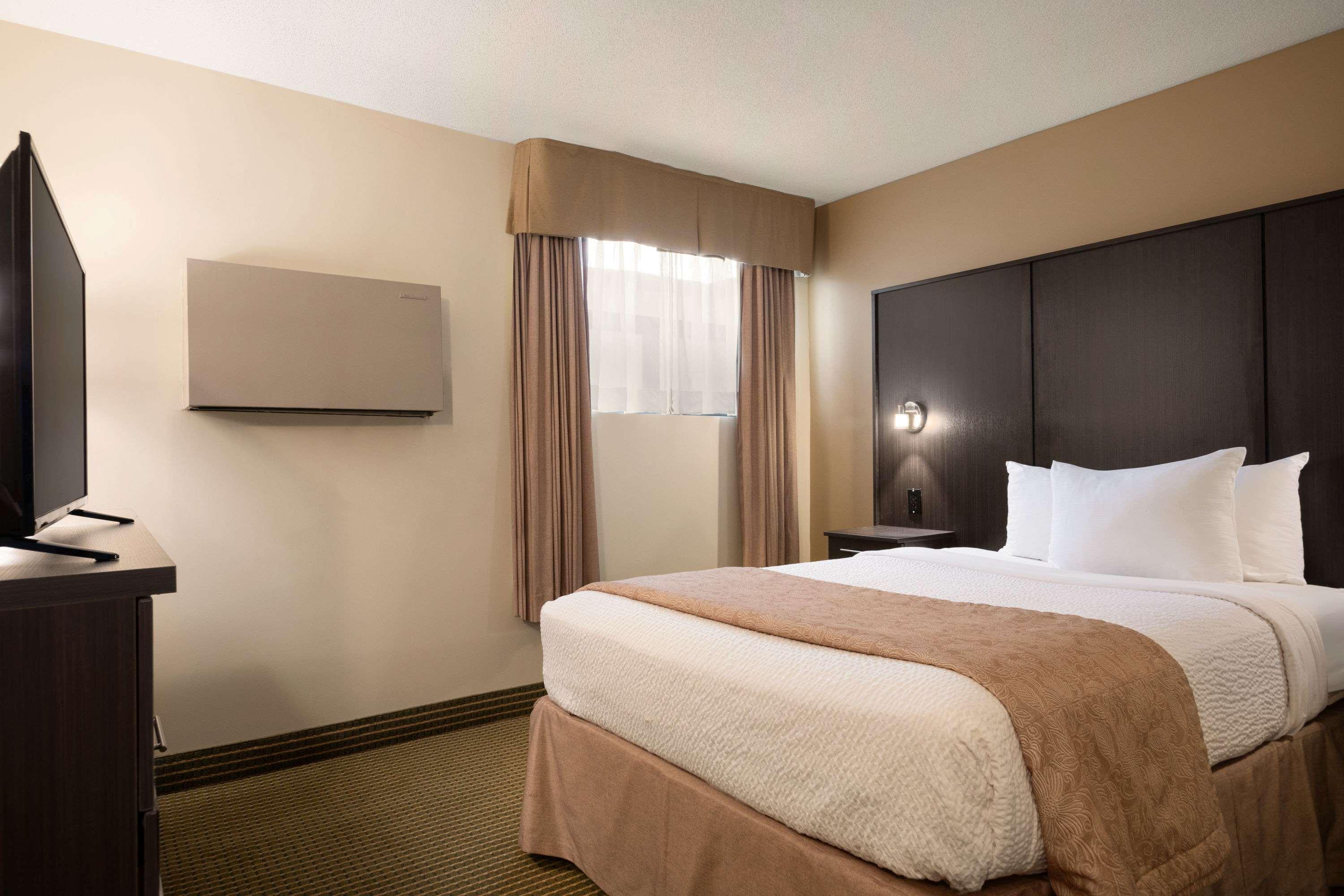Days Inn & Conference Centre Renfrew — photo 4