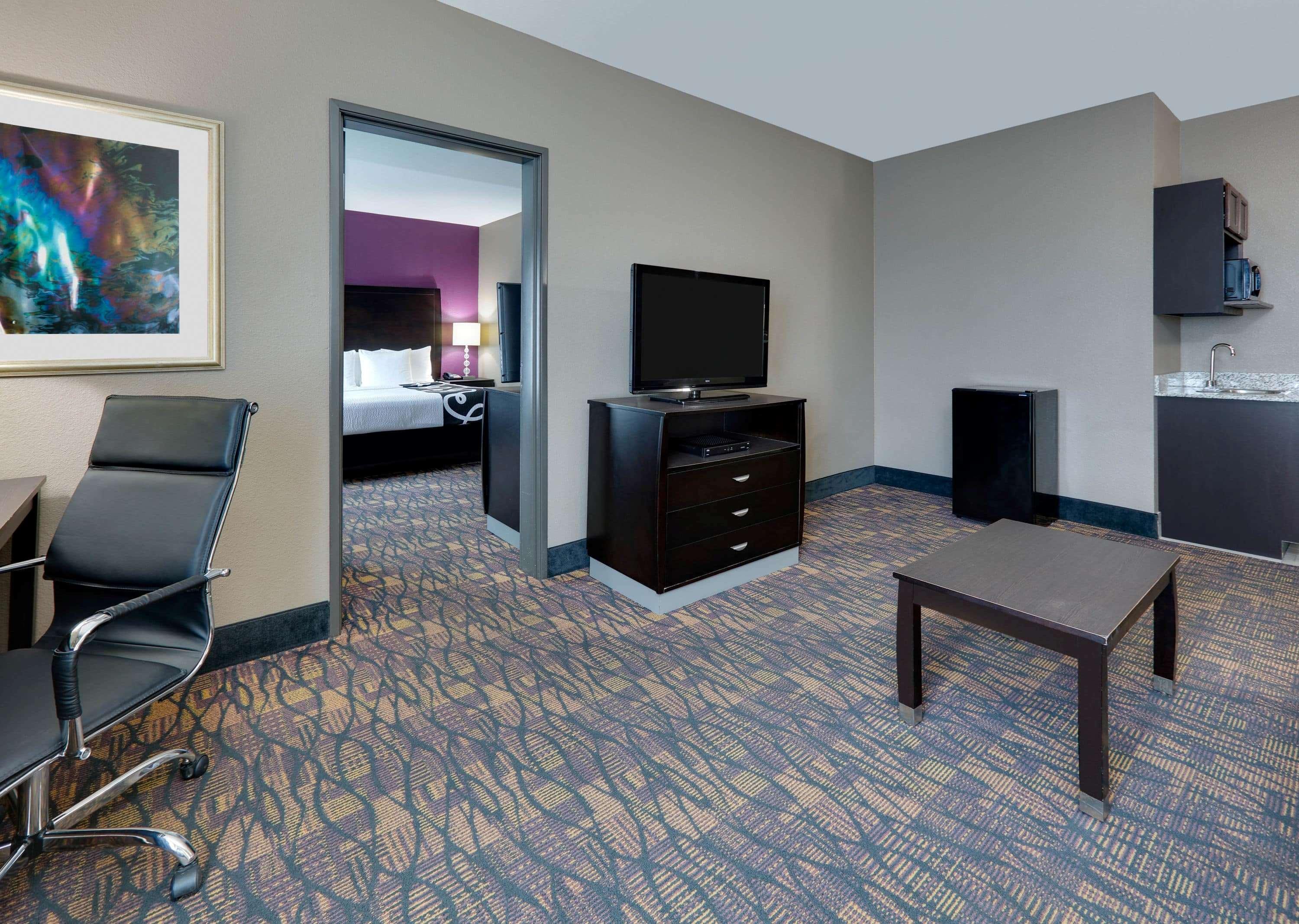 La Quinta Inn & Suites by Wyndham Jourdanton - Pleasanton — photo 4