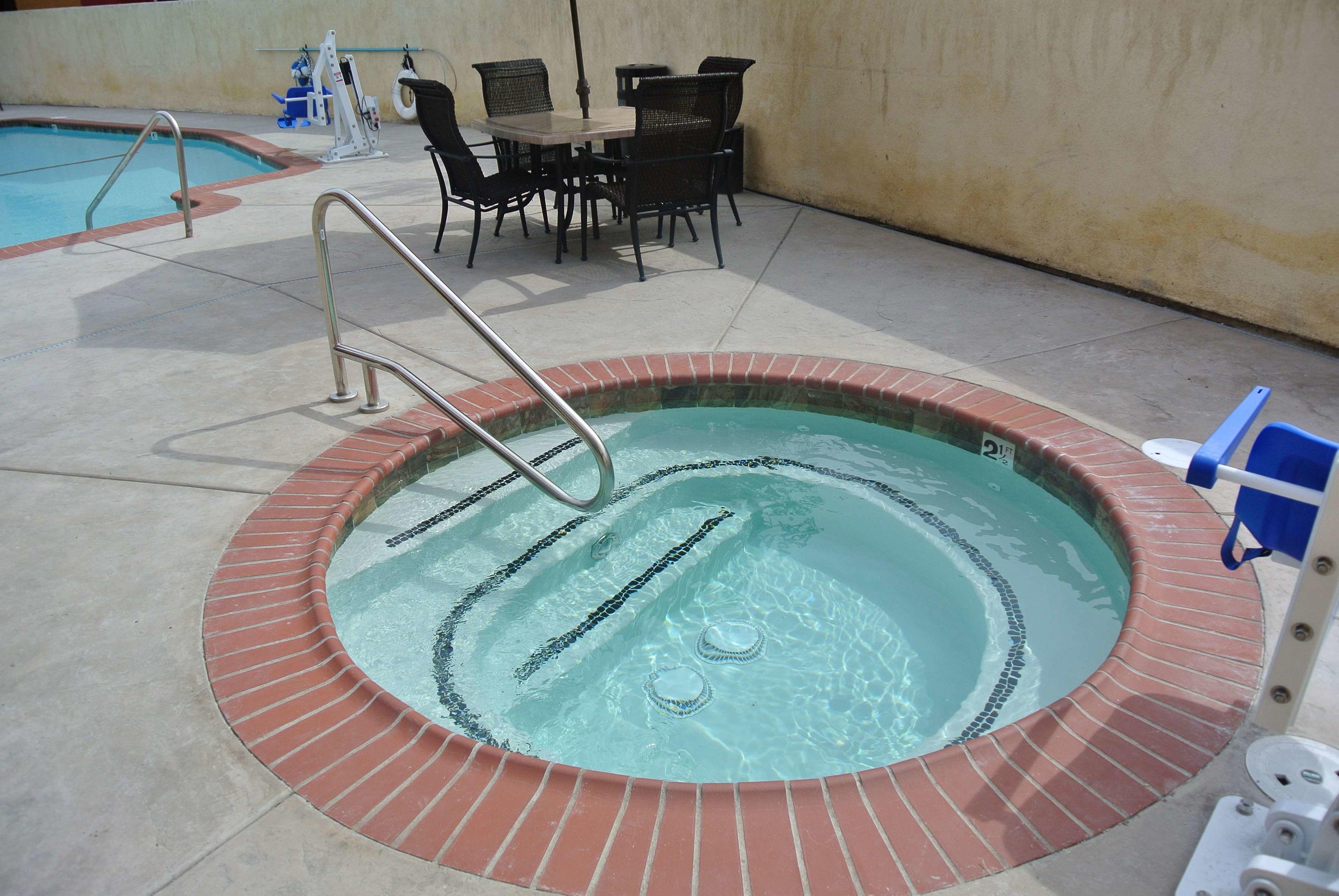 Best Western Town & Country Lodge — photo 5