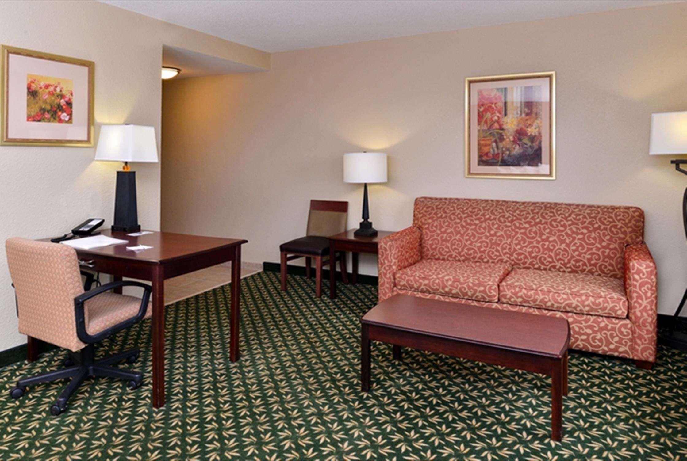 Hampton Inn & Suites Hopkinsville — photo 5