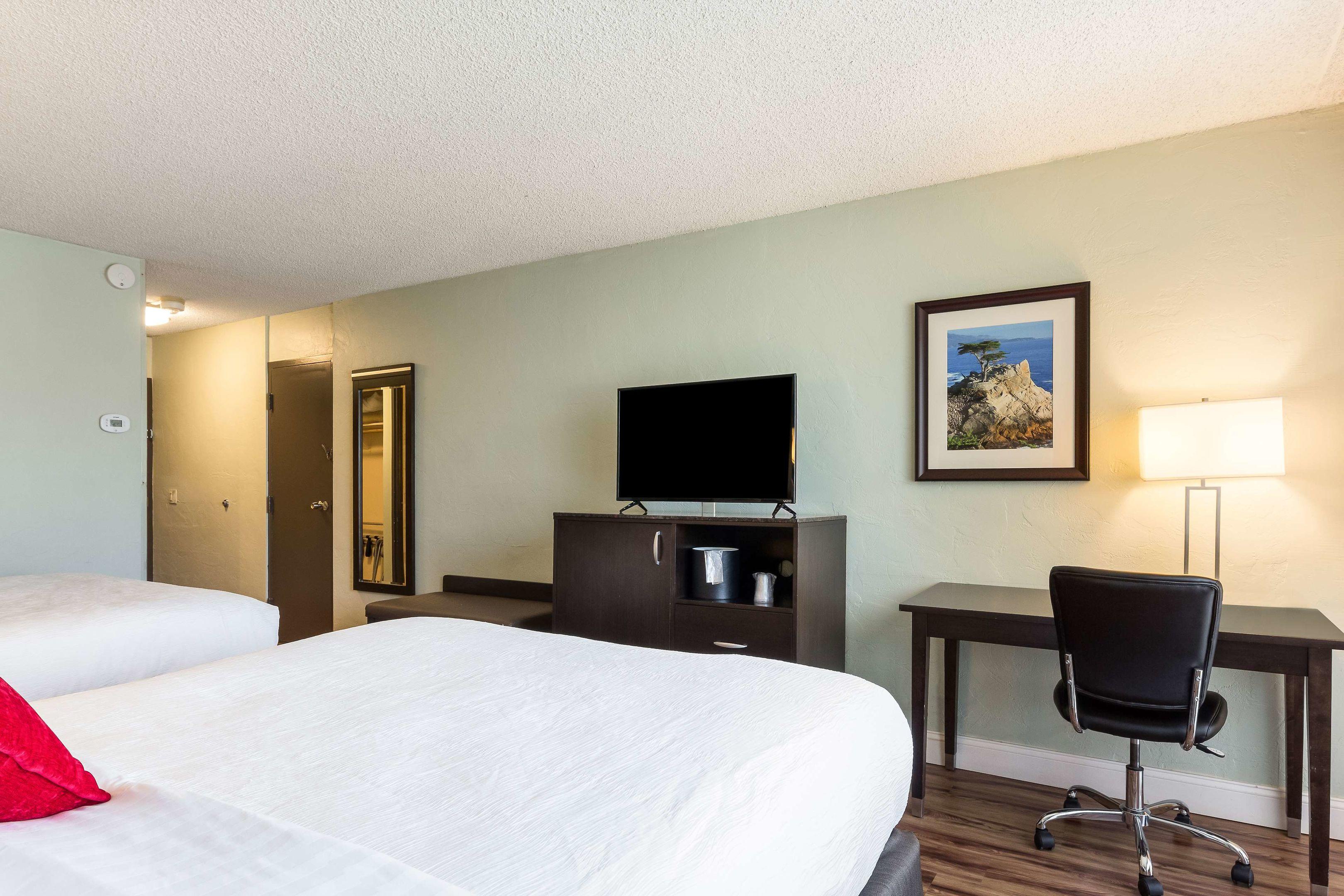 Red Lion Hotel Monterey — photo 4
