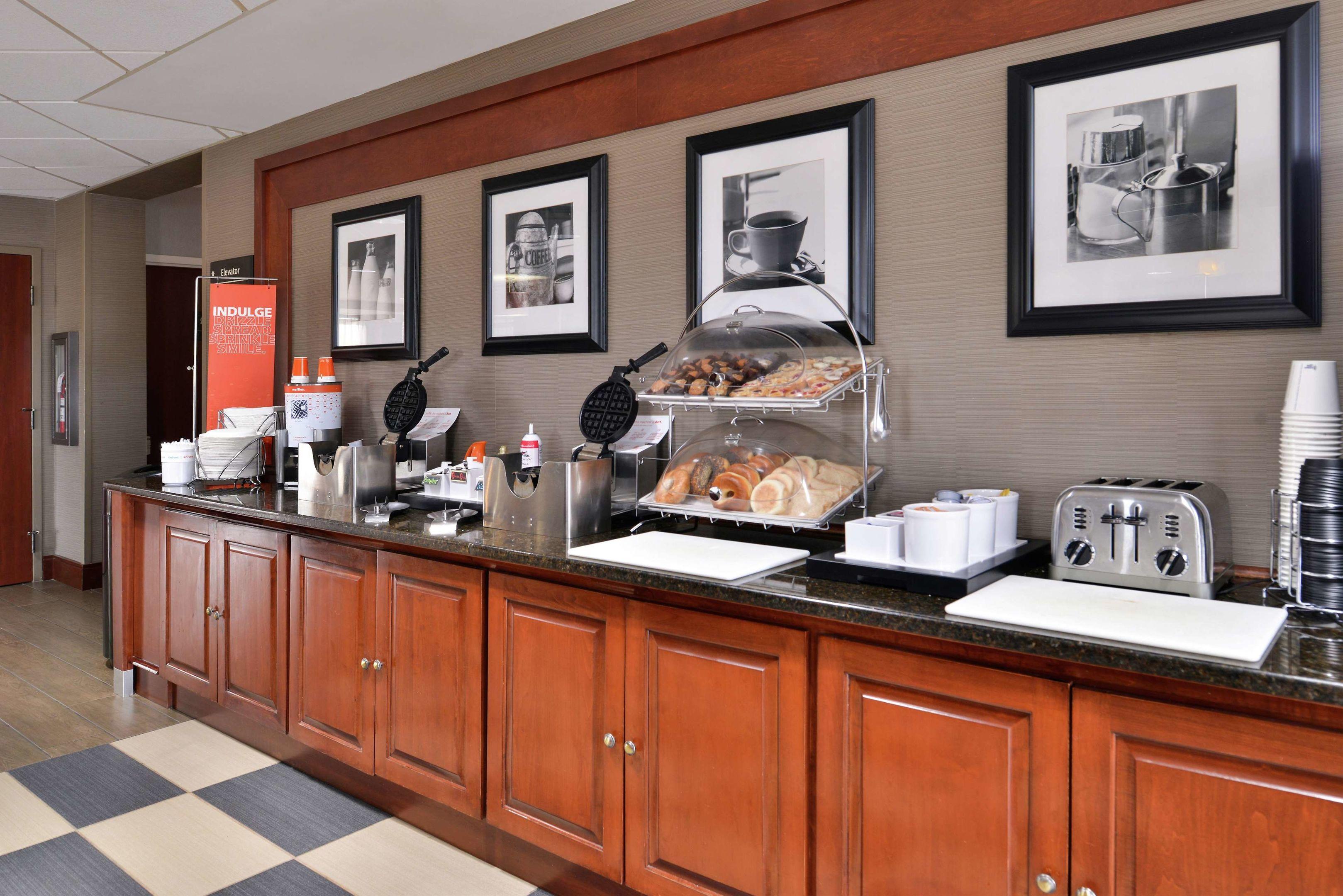 Hampton Inn Norfolk/Virginia Beach — photo 5