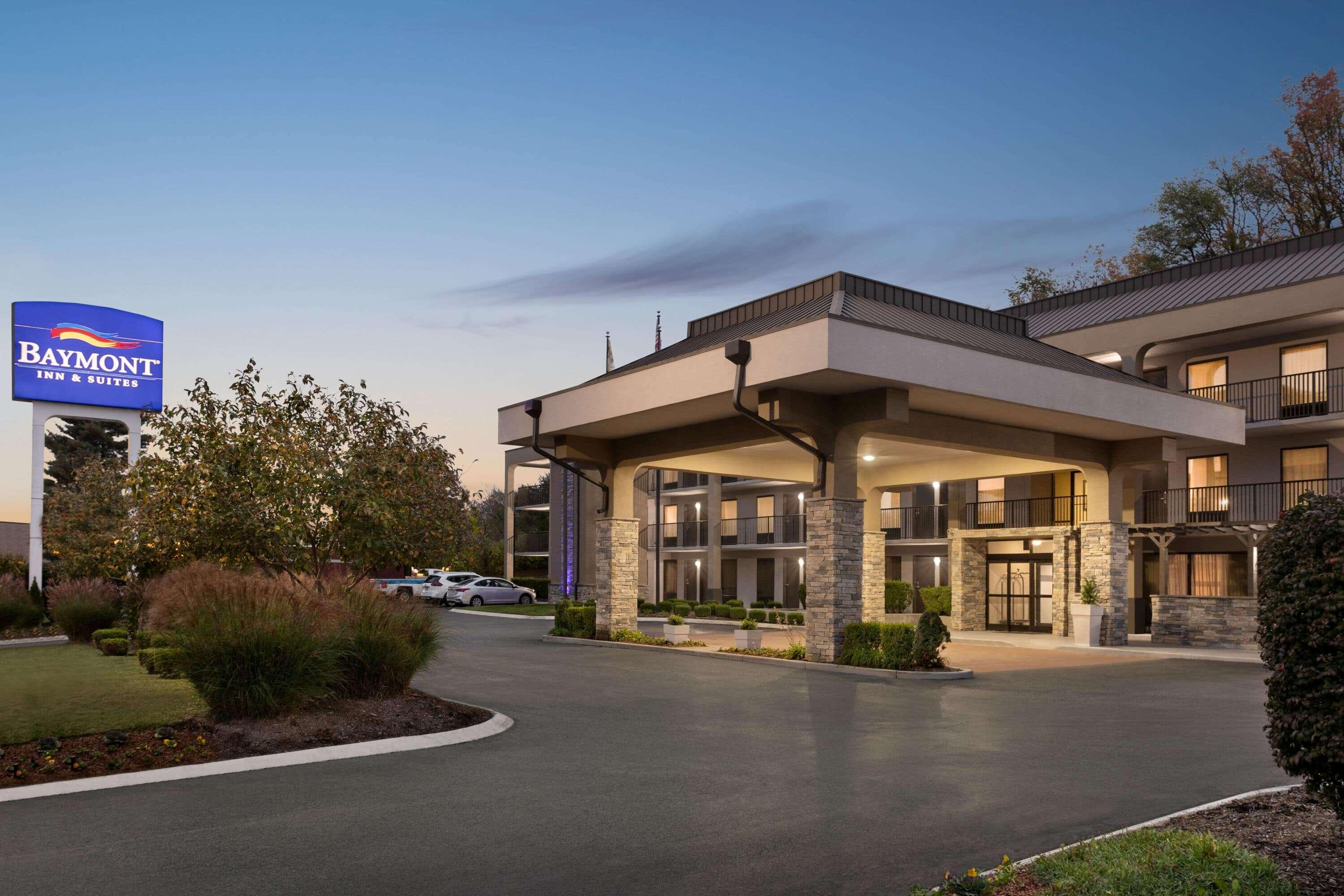 Baymont Inn & Suites Nashville Airport/ Briley