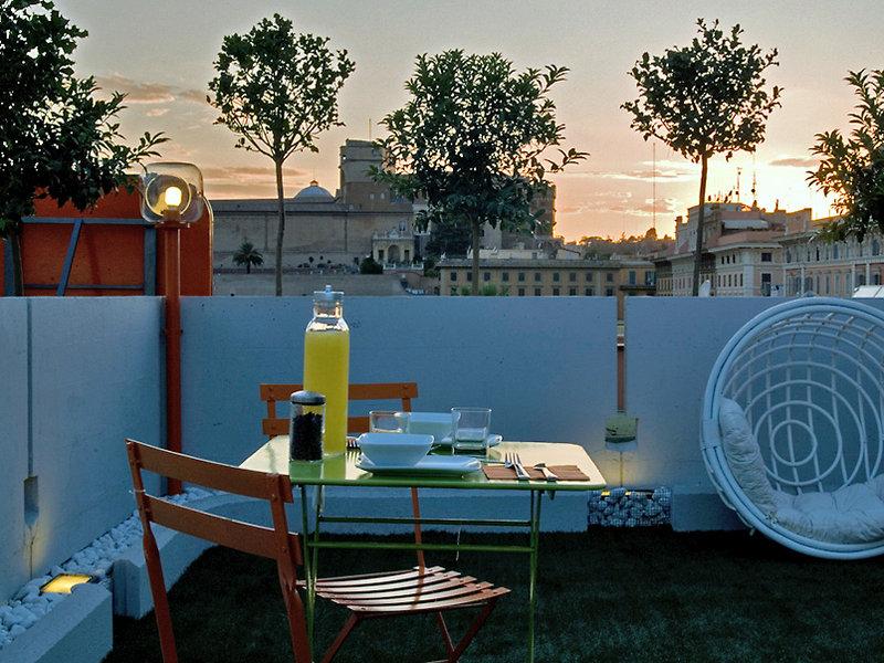 Orange Hotel — photo 4