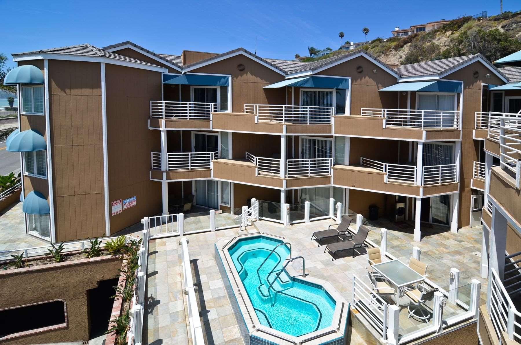 The Beachfront Inn & Suites at Dana Points — photo 4